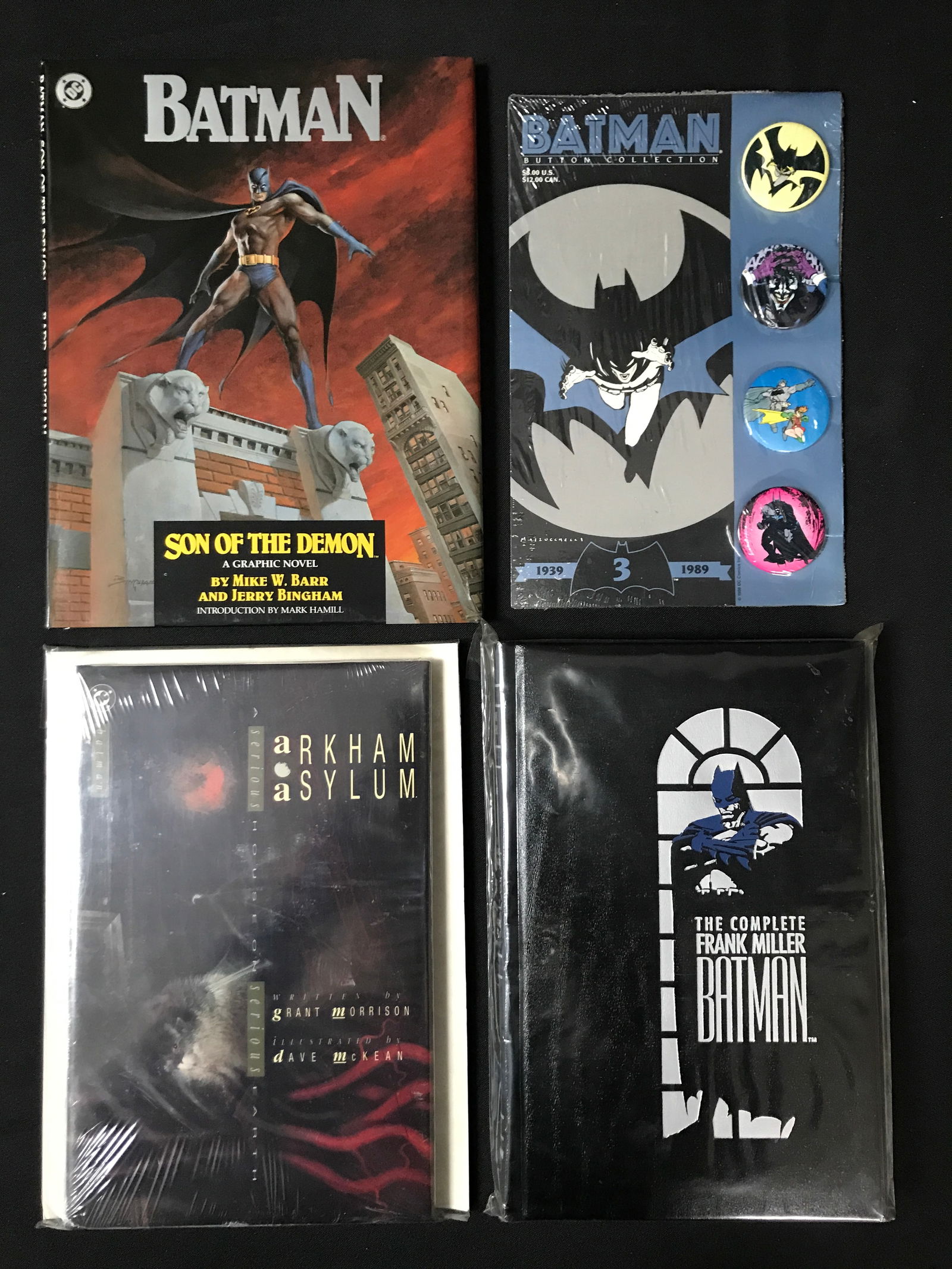 LOT OF 4 BATMAN COMICS (DC COMICS) (1 of 2)