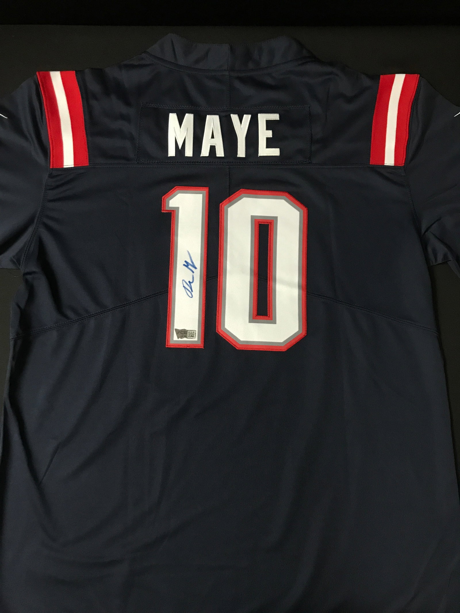 DRAKE MAYE SIGNED New England PATRIOTS JERSEY - ACE COA: Prices are in Canadian dollars