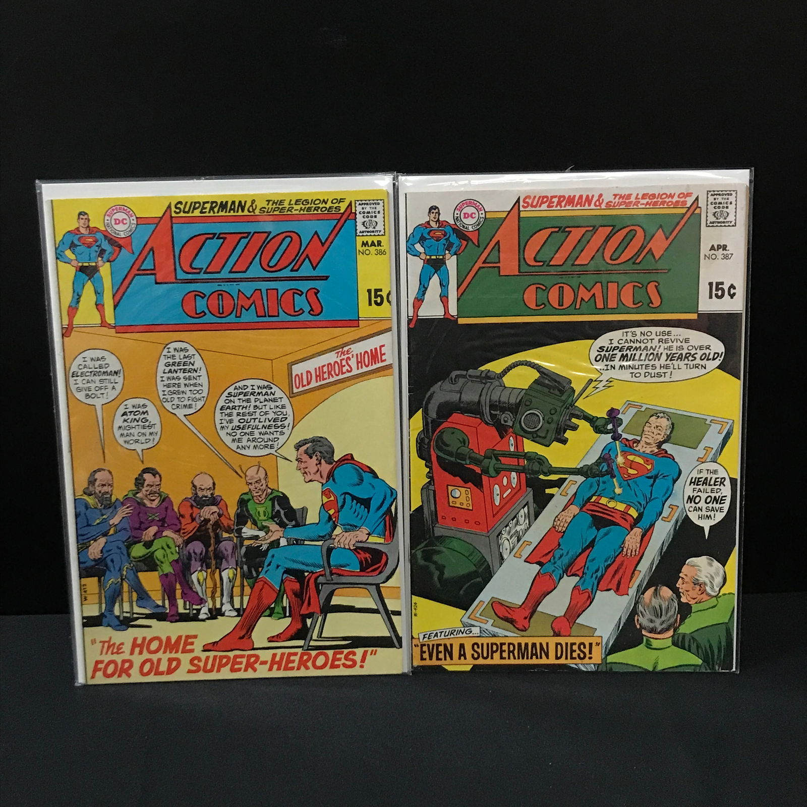 LOT OF 2 ACTION COMICS (DC COMICS) (1 of 1)