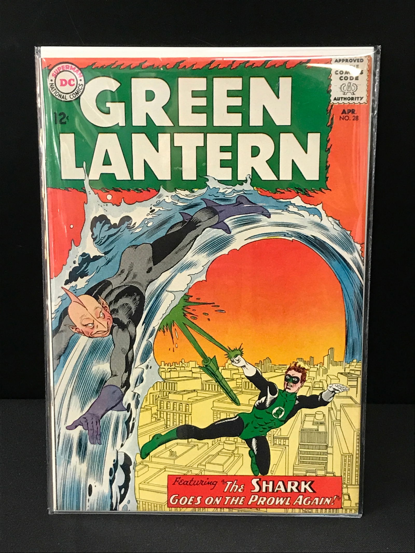GREEN LANTERN #28 - DC COMICS (1 of 1)