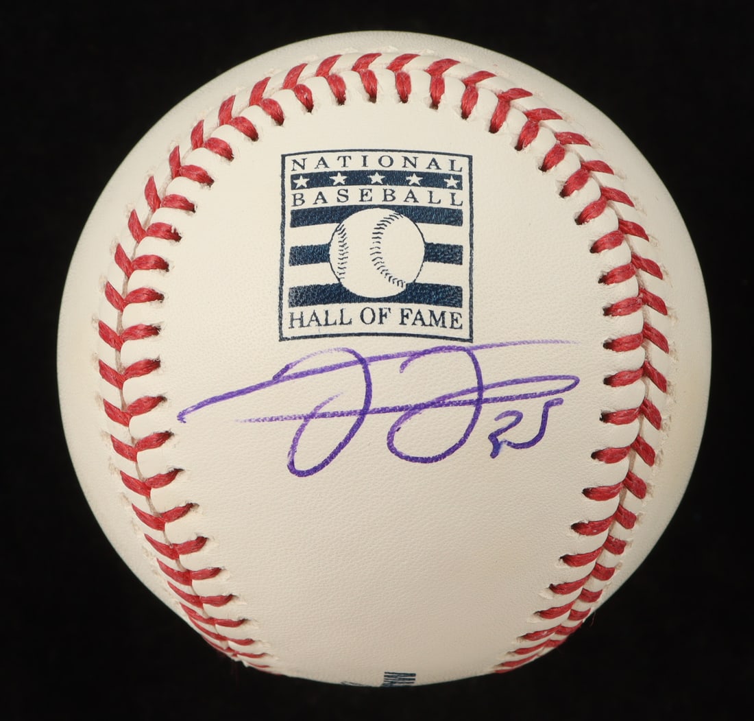 FRANK THOMAS SIGNED BASEBALL - BECKETT COA (1 of 2)