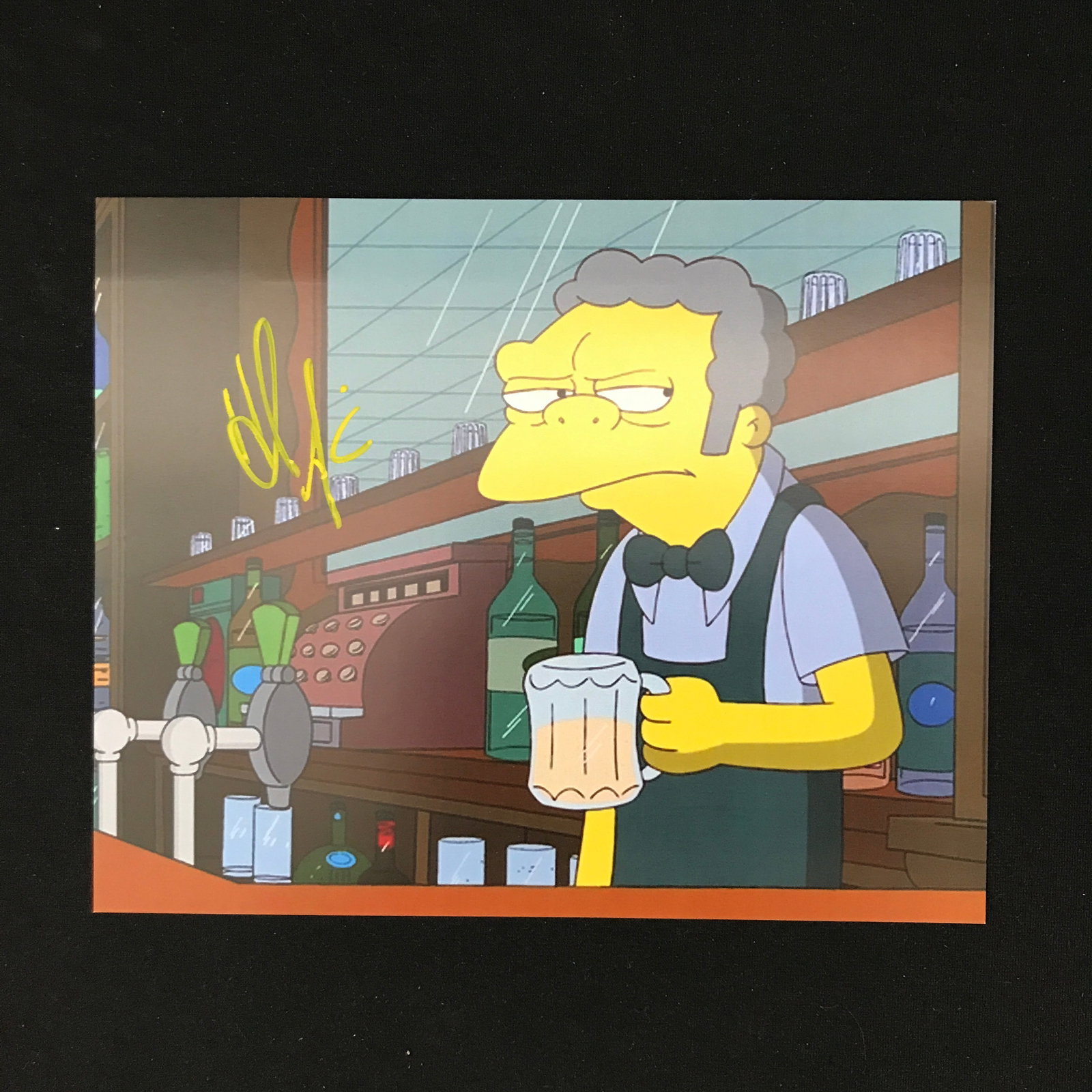 HANK AZARIA SIGNED MOE SIMPSONS SIGNED 8X10 - WWOC COA: Prices are in Canadian dollars