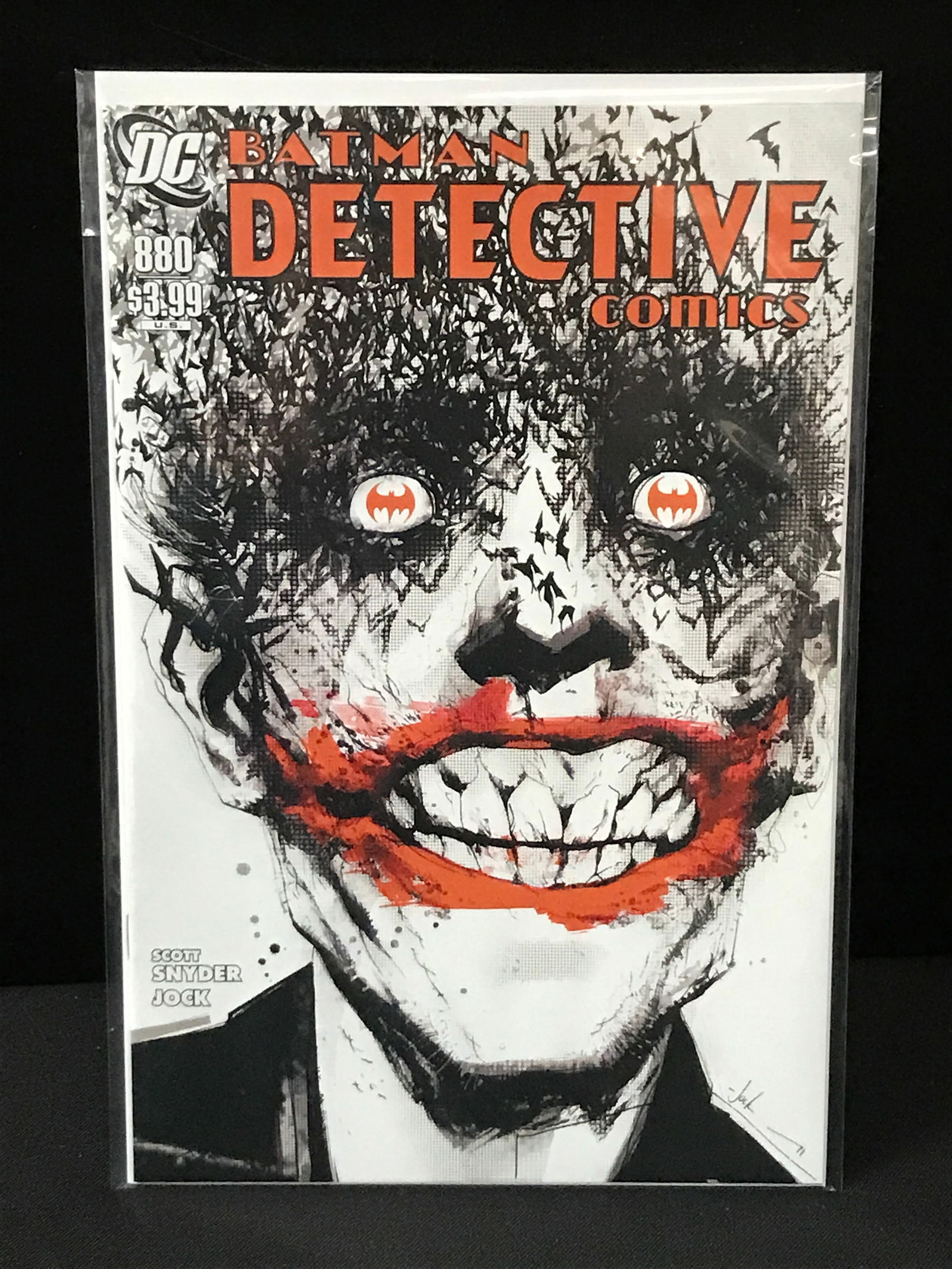 DETECTIVE COMICS #880 - DC COMICS (1 of 1)