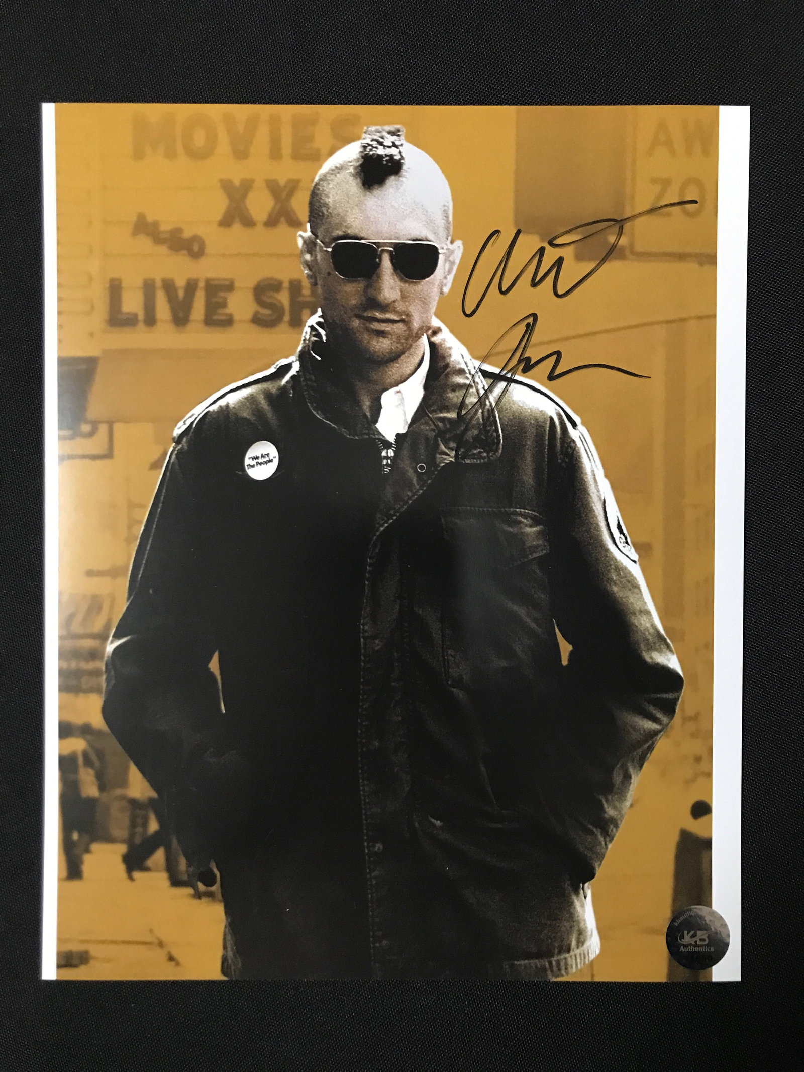 ROBERT DI NERO SIGNED TAXI DRIVER 8X10 - KB COA: Prices are in Canadian dollars