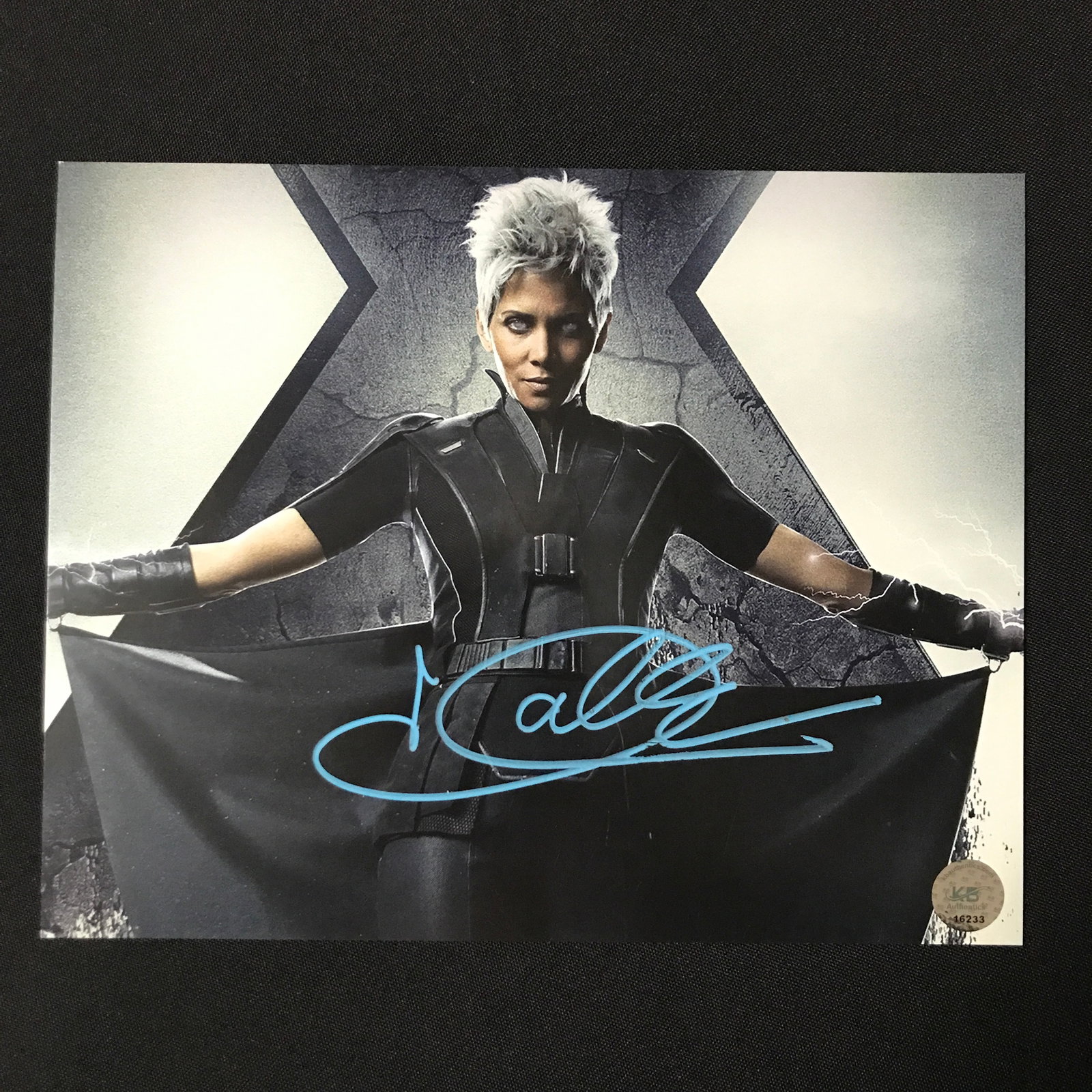 HALLE. BERRY SIGNED STORM X-MEN 8X10 - KB COA: Prices are in Canadian dollars