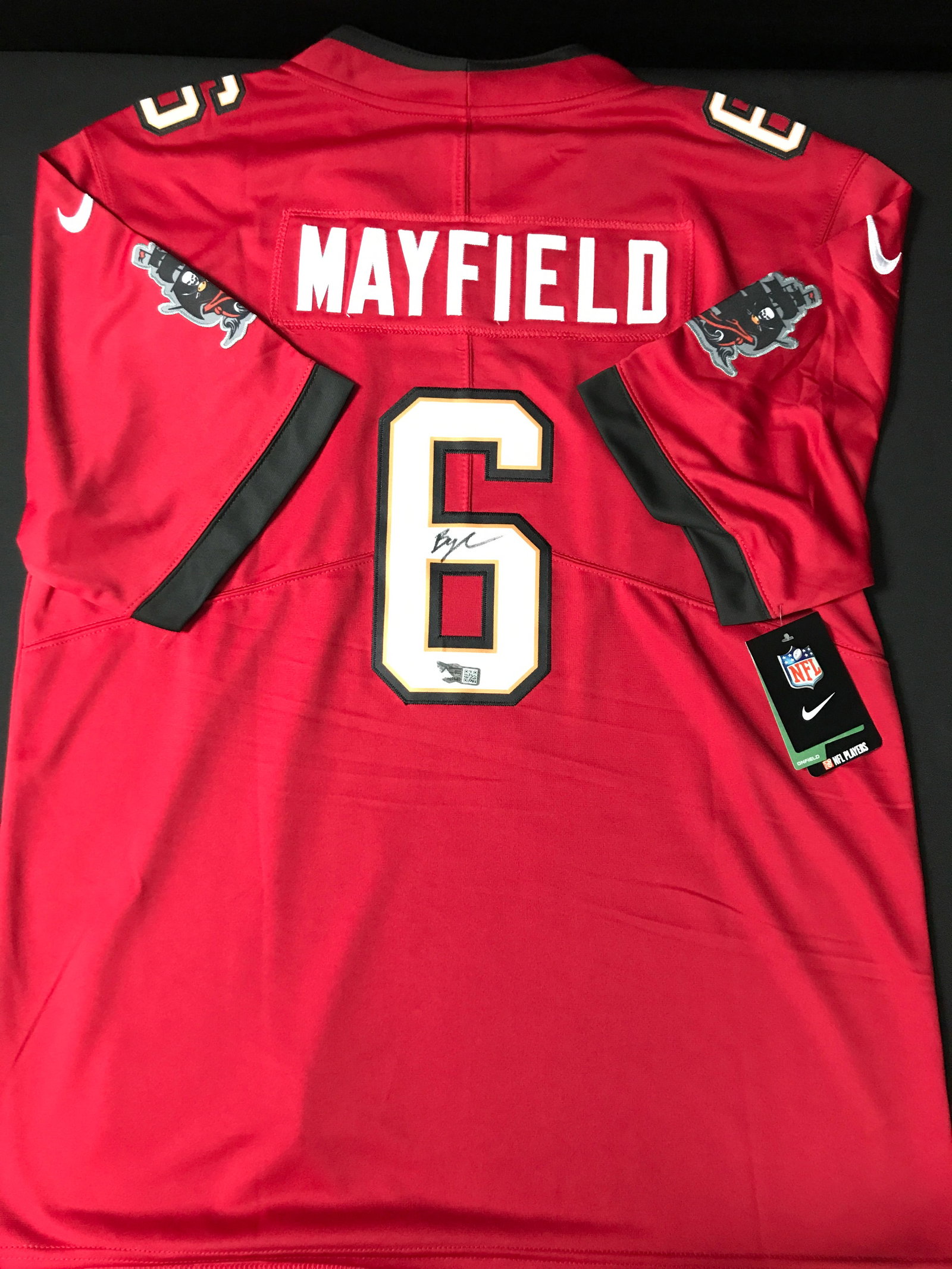BAKER MAYFIELD SIGNED Tampa Bay Buccaneers JERSEY - ACE COA: Prices are in Canadian dollars
