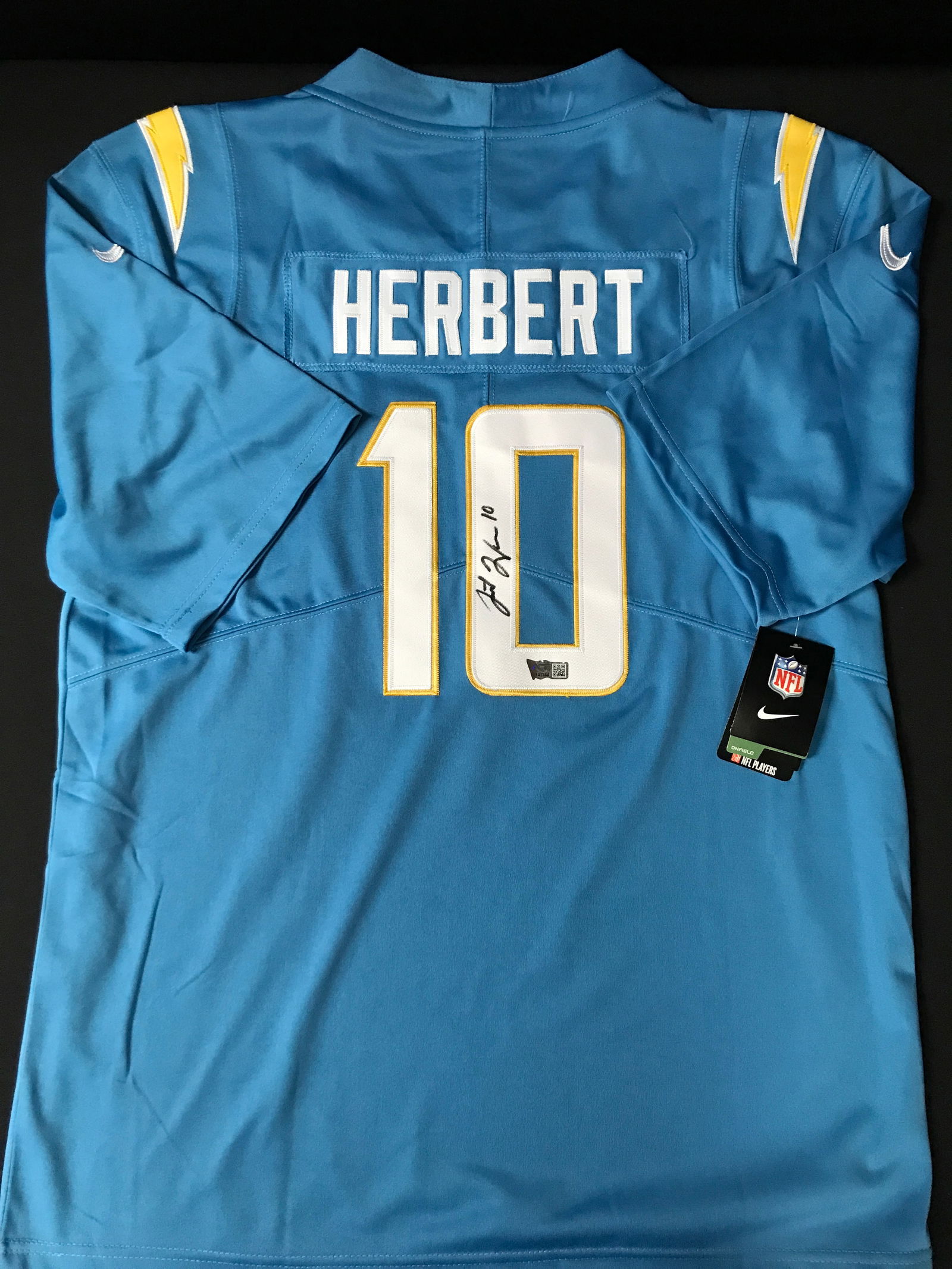 JUSTIN HERBERT SIGNED LOS ANGELS LAKERS JERSEY - ACE COA (1 of 3)