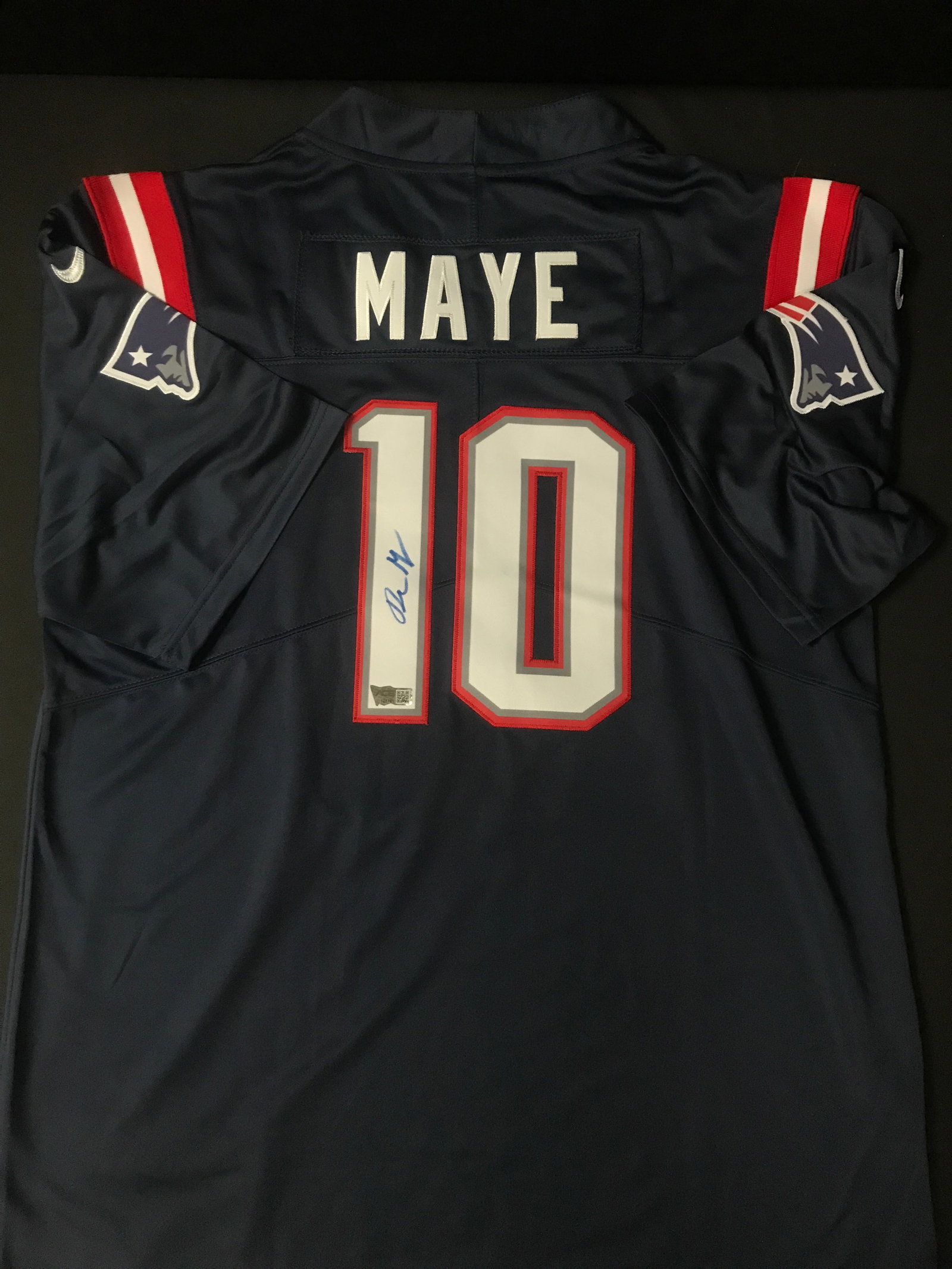 DRAKE MAYE SIGNED NEW ENGLAND PATRIOTS JERSEY - ACE COA: Prices are in Canadian dollars