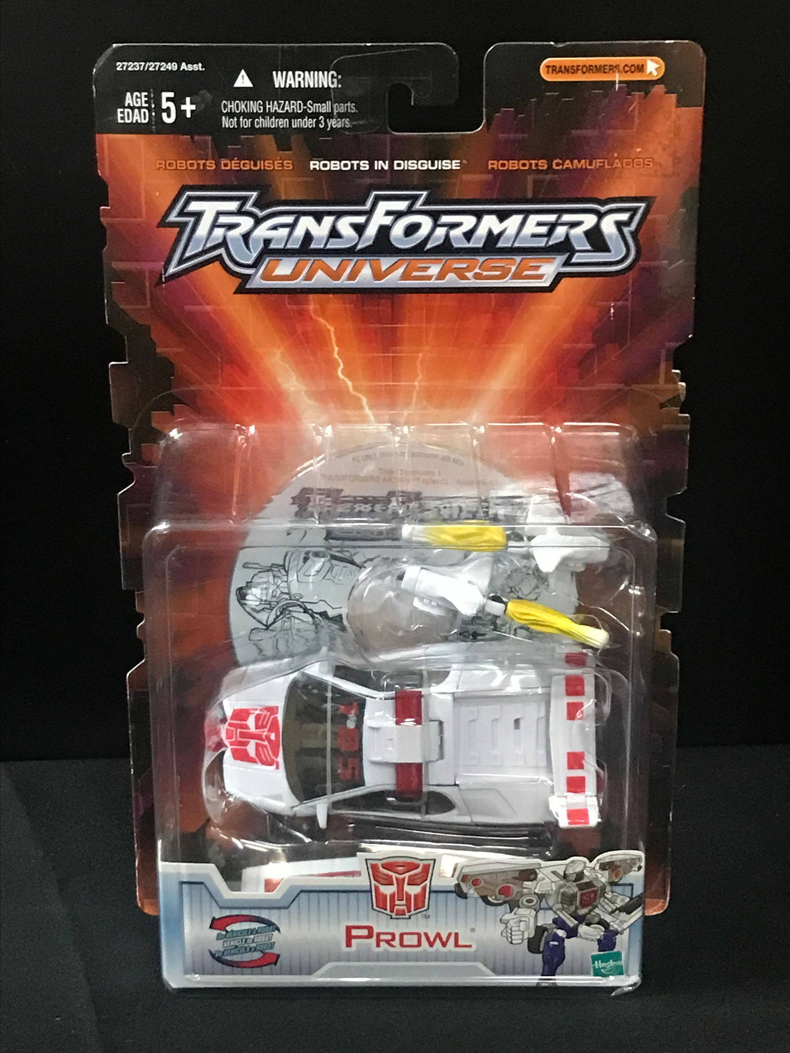 VINTAGE TRANSFORMERS UNIVERSE PROWL IN ORIGINAL PACKAGING: Prices are in Canadian Dollars