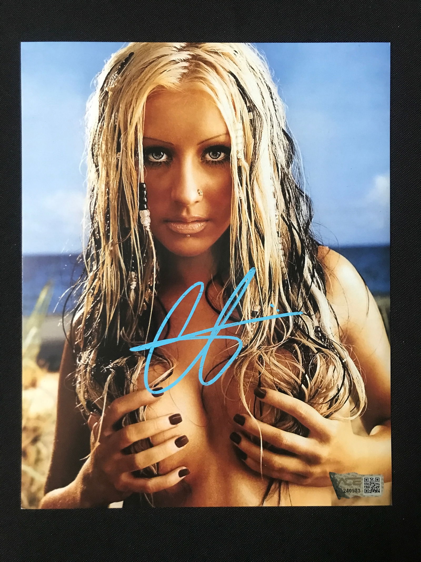 CHRISTINA AQUILERA SIGNED 8X10 - ACE COA (1 of 1)