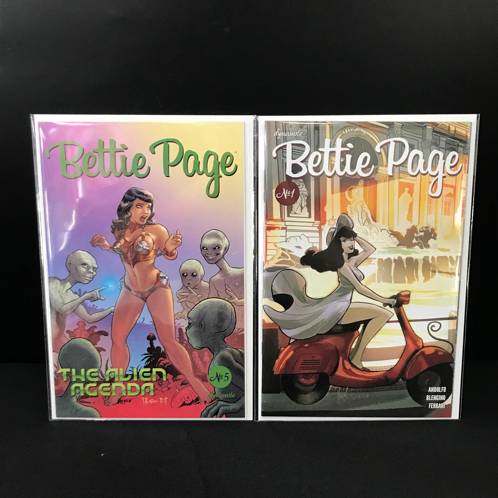 LOT OF 2 BETTIE PAGE COMICS #1 & #5 - DYNAMITE COMICS (1 of 1)