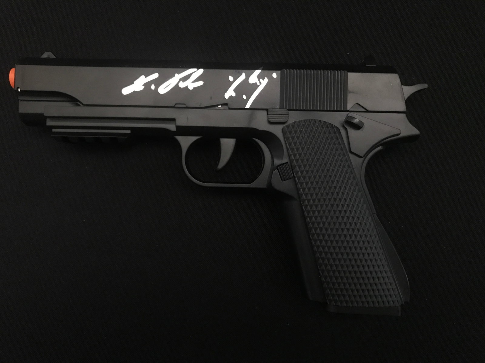 RON PEARLMAN SIGNED SONS OF ANARCHY PROP GUN - WWOC COA: Prices are in Canadian dollars
