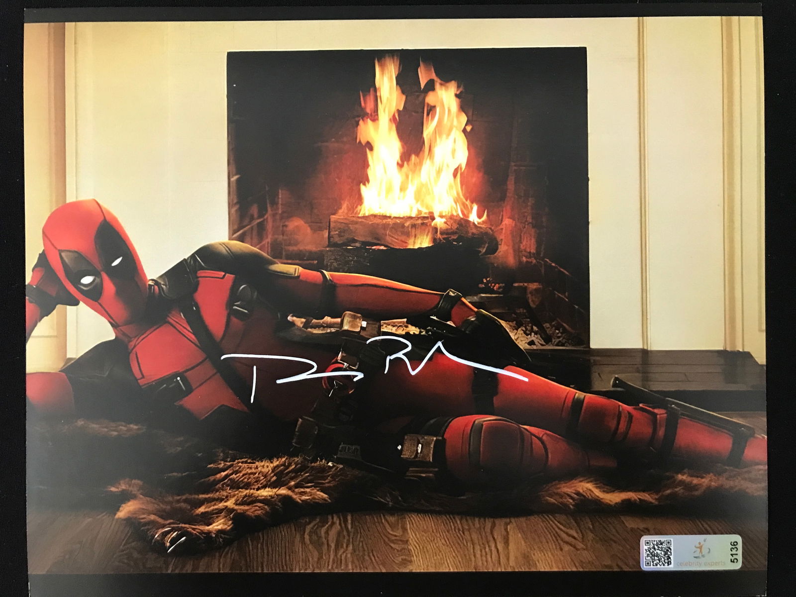 RYAN RENOLDS SIGNED DEADPOOL 8X10 - CELEBRITY AUTHENTICS COA (1 of 1)