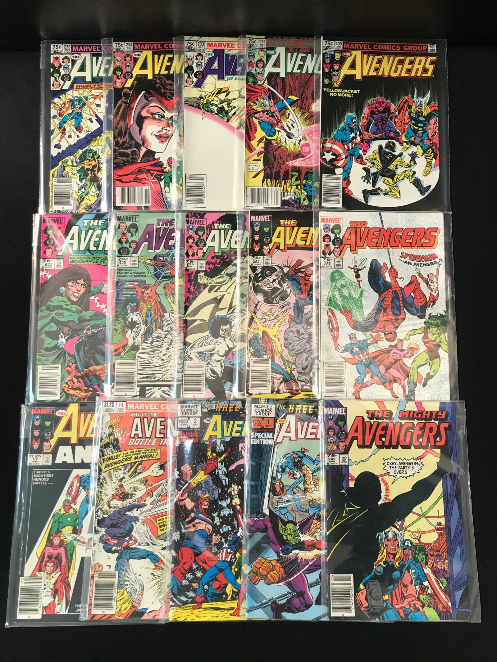 LOT OF 15 AVENGERS COMICS - MARVEL COMICS: Prices are in Canadian Dollars