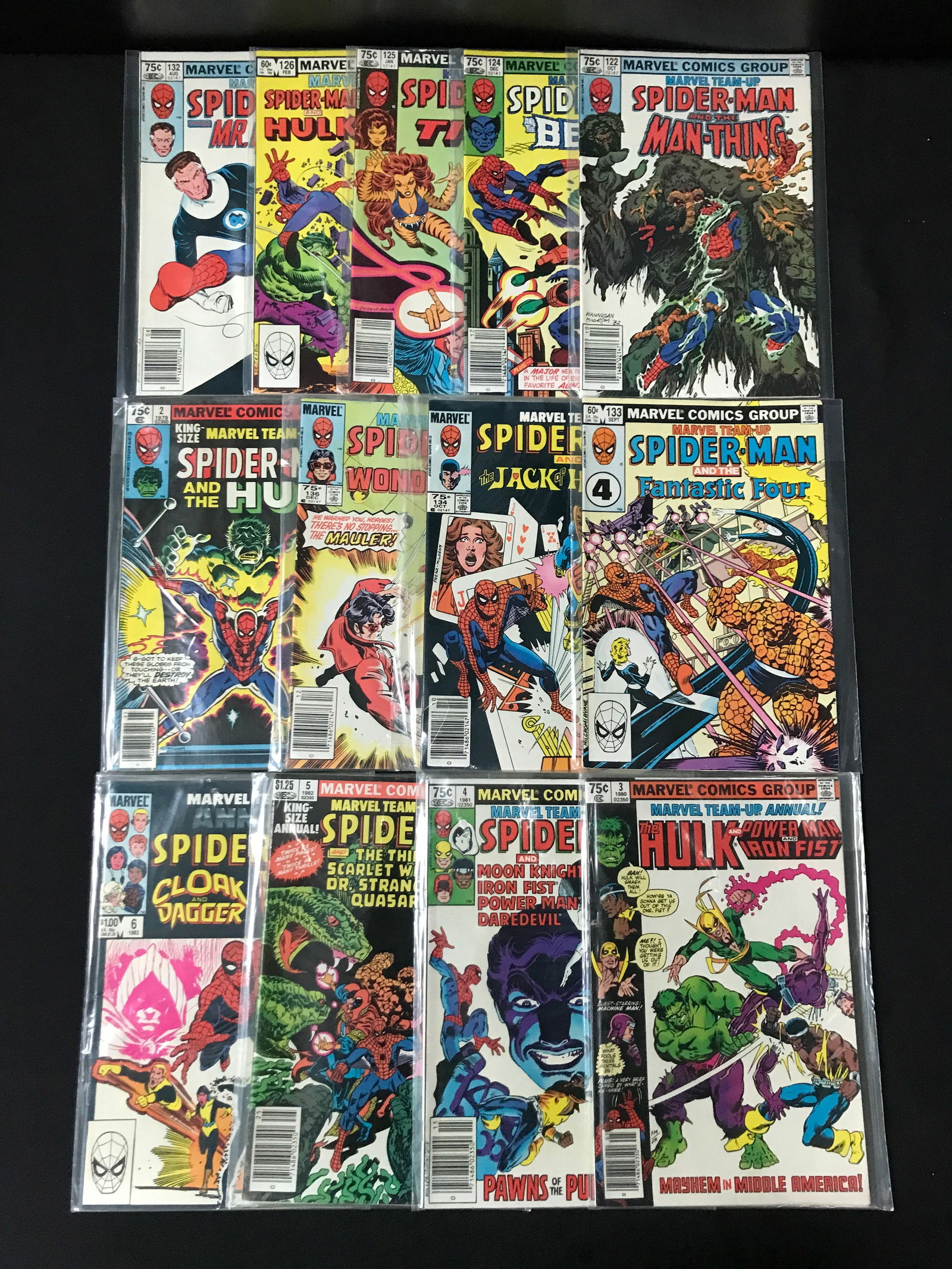 LO OF 12 MARVEL TEAM UP COMICS - MARVEL COMICS (1 of 1)