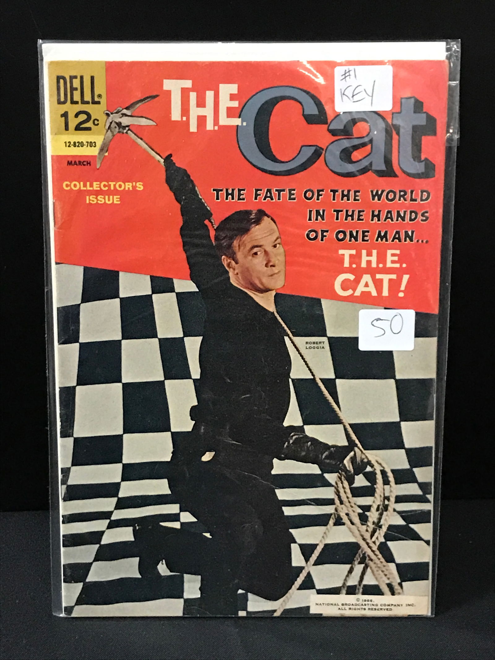 THE CAT #1 - DELL COMICS (1 of 1)