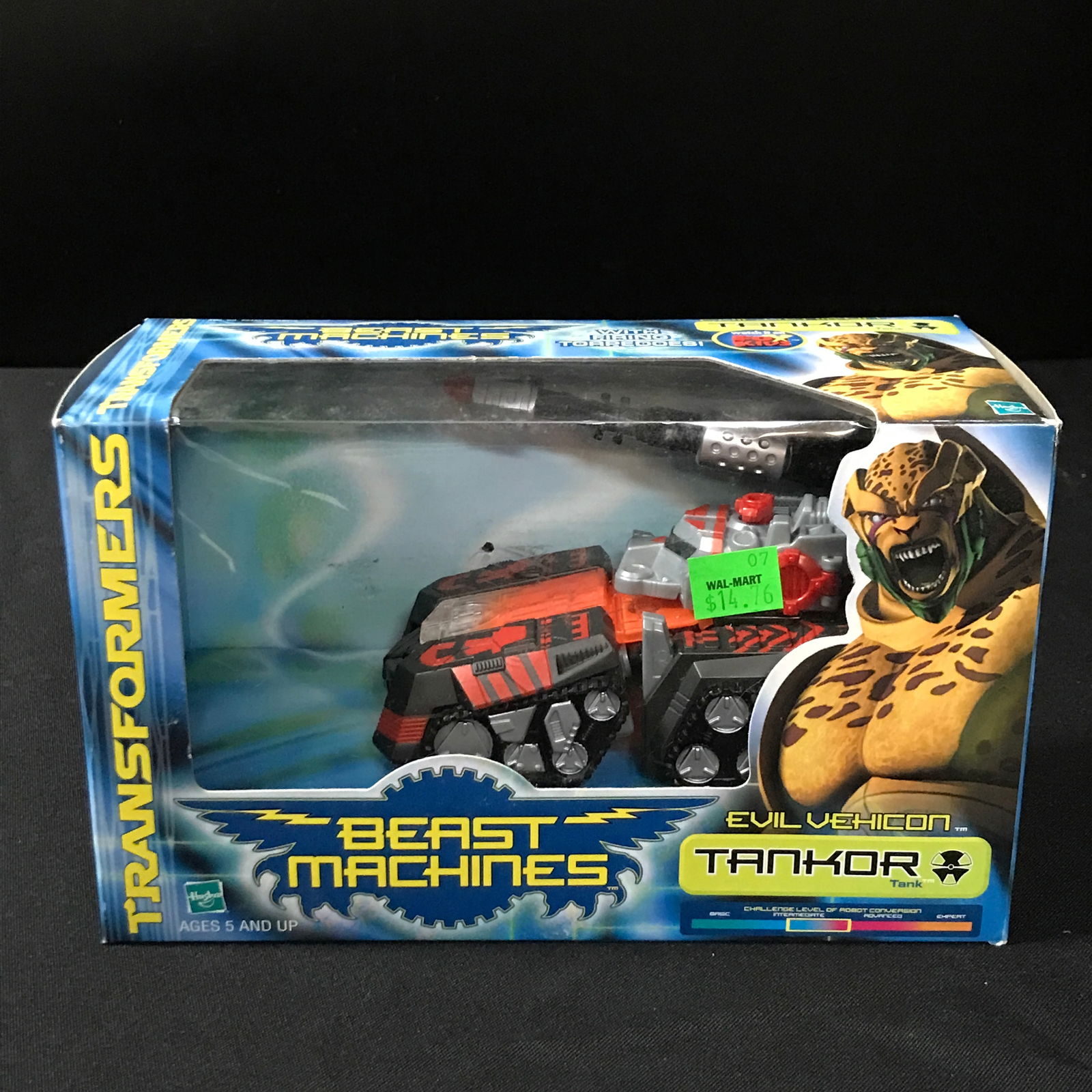 TRANFORMERS BEAST MACHINES TANKOR IN ORIGINAL PACKAGING (1 of 1)