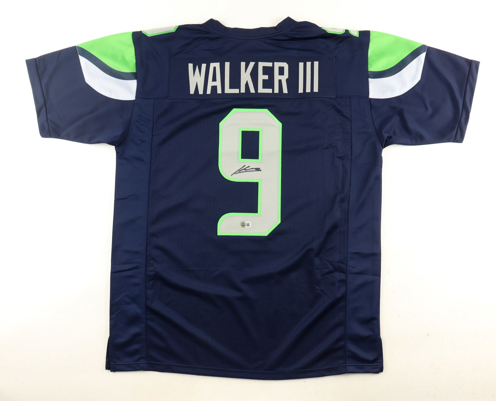 KENNETH WALKER III SIGNED SEATTLE SEAHAWKS JERSEY - BECKETT COA (1 of 3)