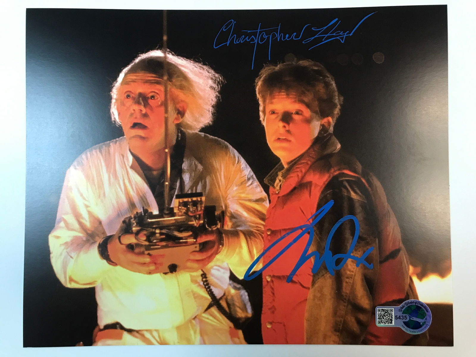 CHRISTOPHER LLOYD AND Michael J FOX DUAL SIGNED BACK TO THE FUTURE 8X10 - WWOC COA (1 of 1)