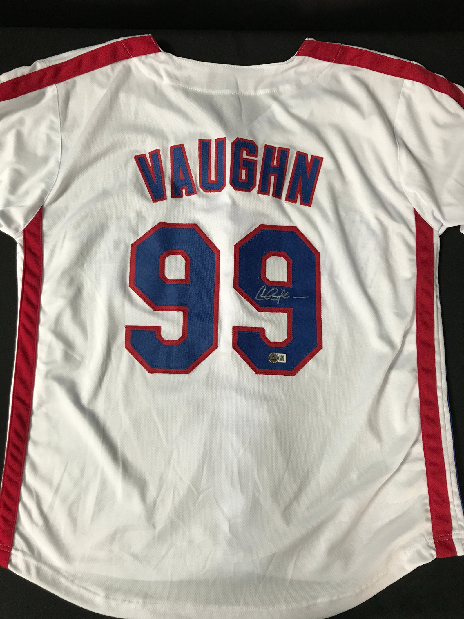 CHARLIE SHEEN SIGNED VAUGHN WILD THING BASEBALL JERSEY - BECKETT COA: Prices are in Canadian dollars