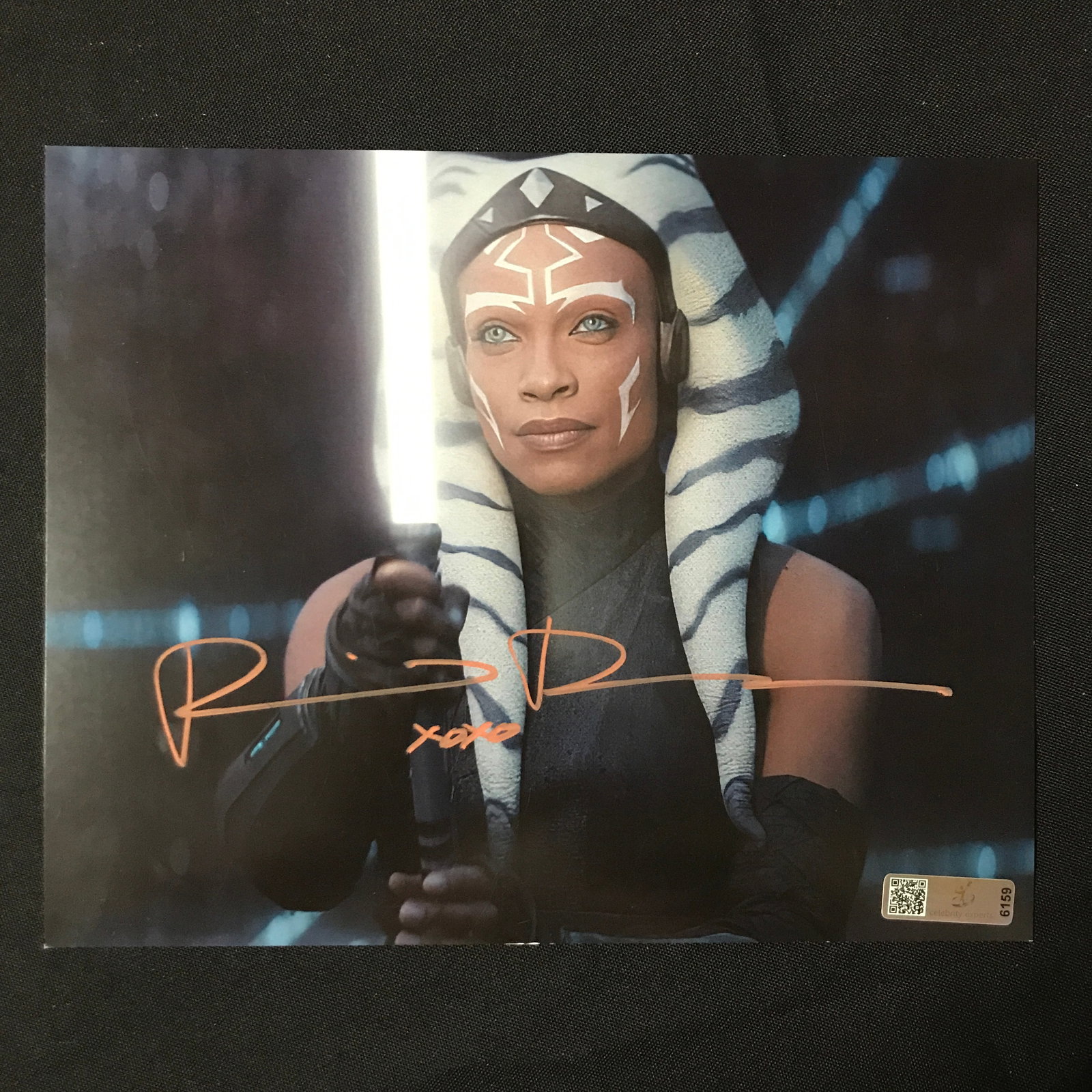 ROSARIO DAWSON SIGNED AHSOKA SIGNED Star Wars 8X10 - WITH COA: Prices are in Canadian dollars