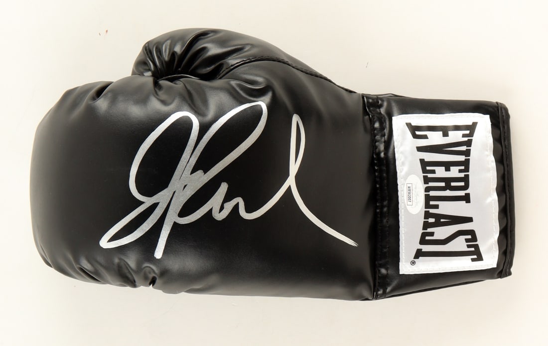 JAKE PAUL SIGNED BLACK EVERLAST BOXING GLOVE - ACE COA: Prices are in Canadian dollars