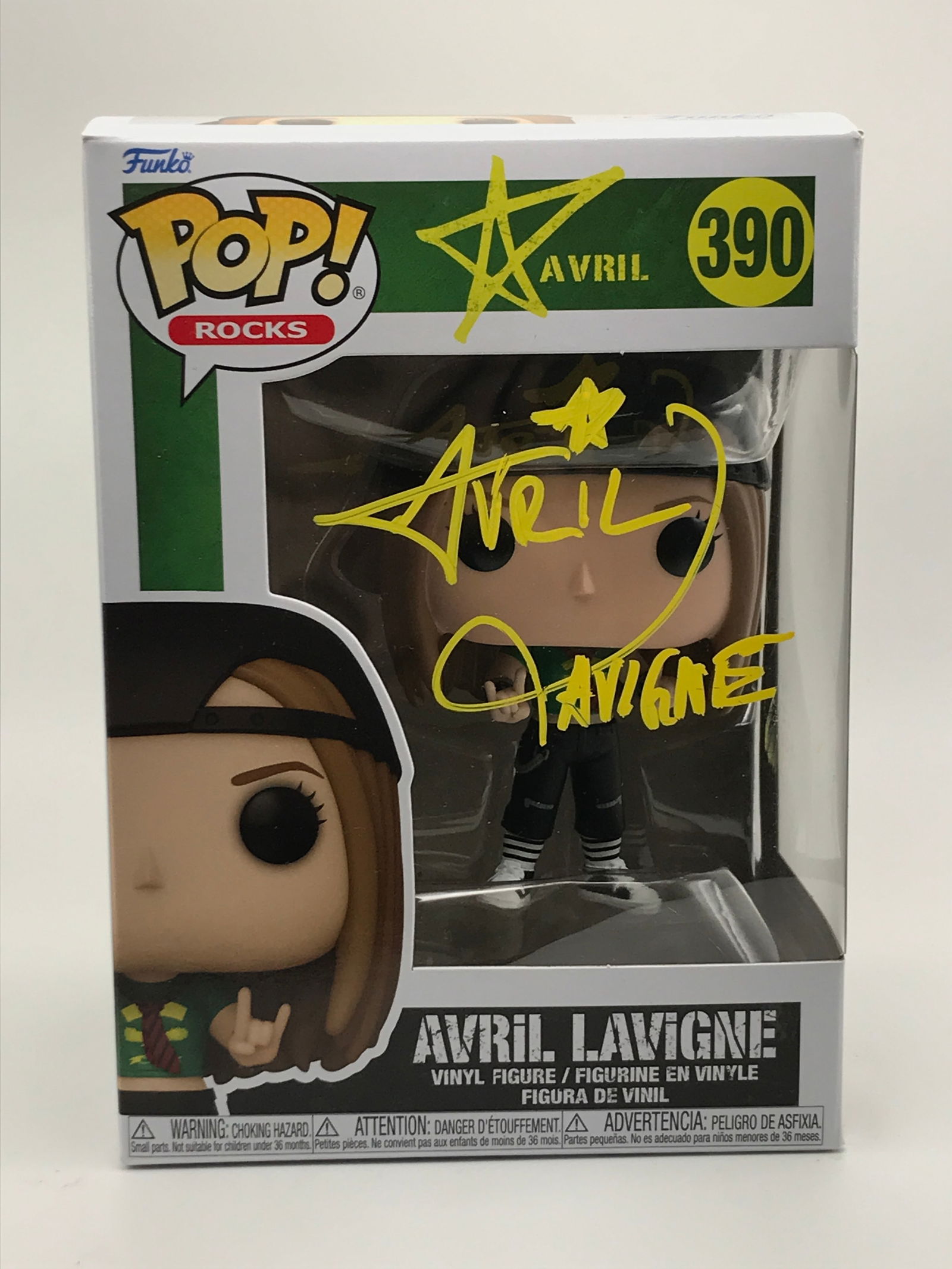 AVRIL LAVIGNE SIGNED FUNKO POP - ACE COA (1 of 2)