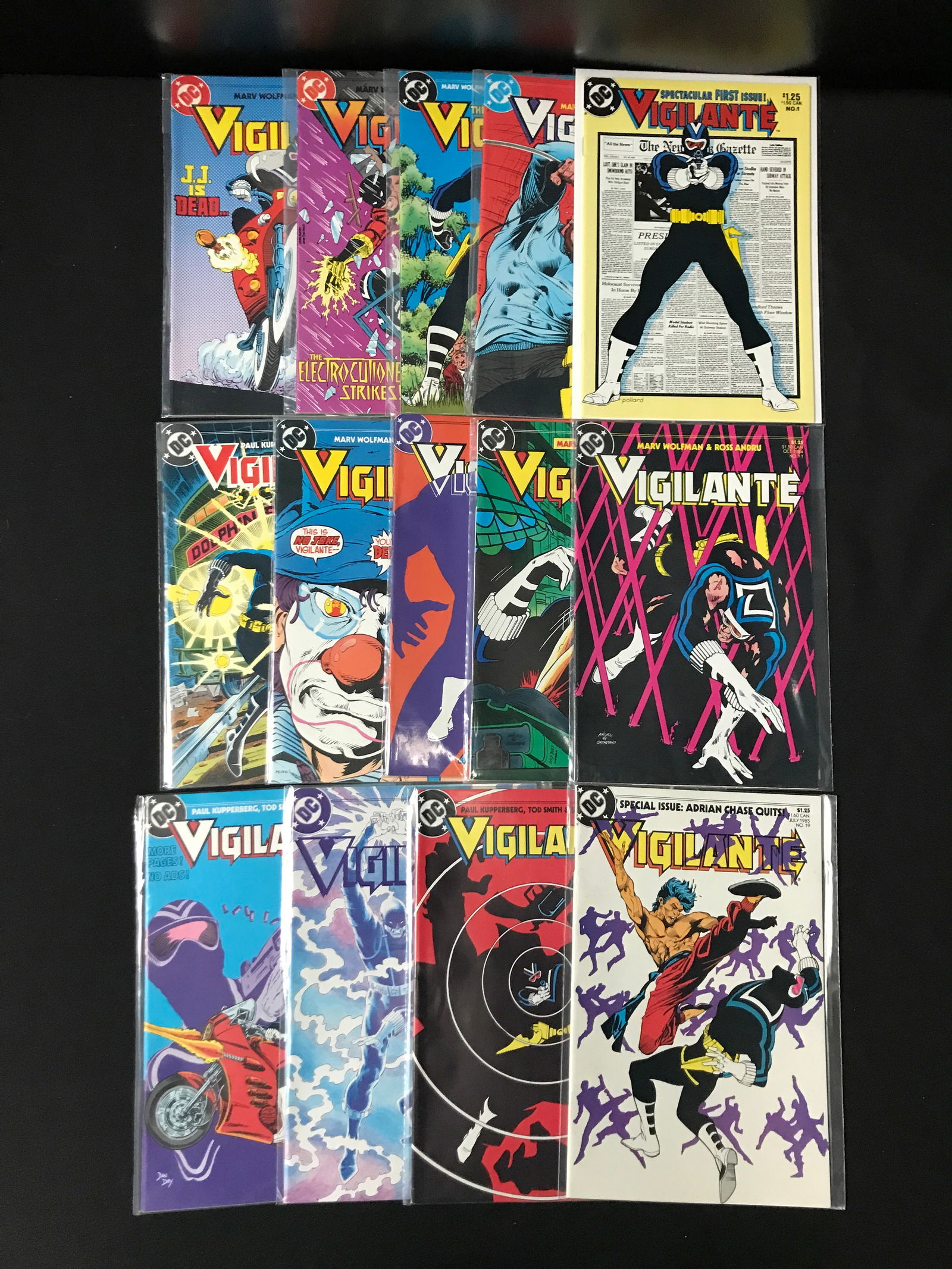 LOT OF 14 VIGILANTE COMICS - DC COMICS (1 of 1)