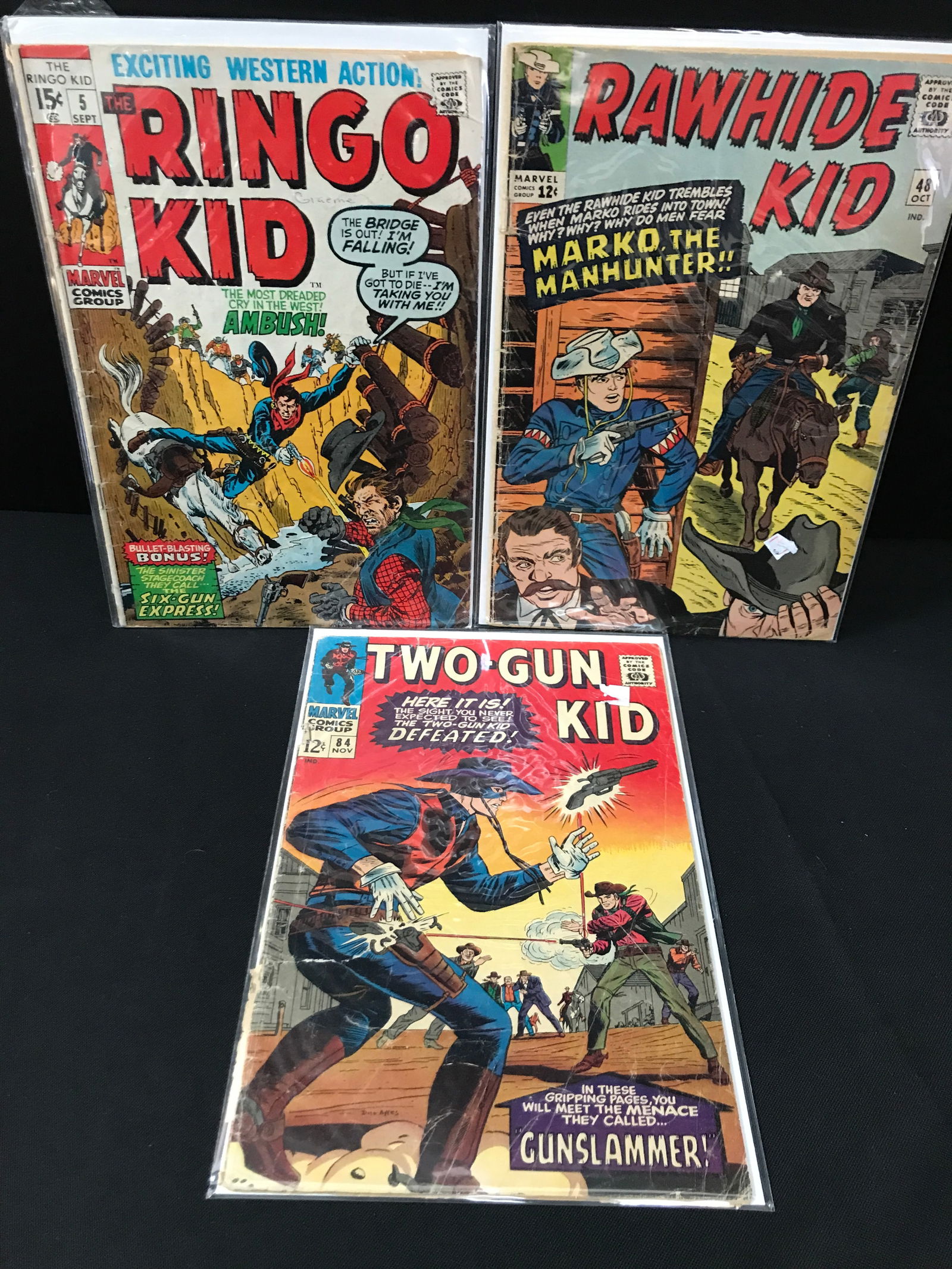 LOT OF 3 WESTERN STYLE COMICS - MARVEL COMICS (1 of 1)