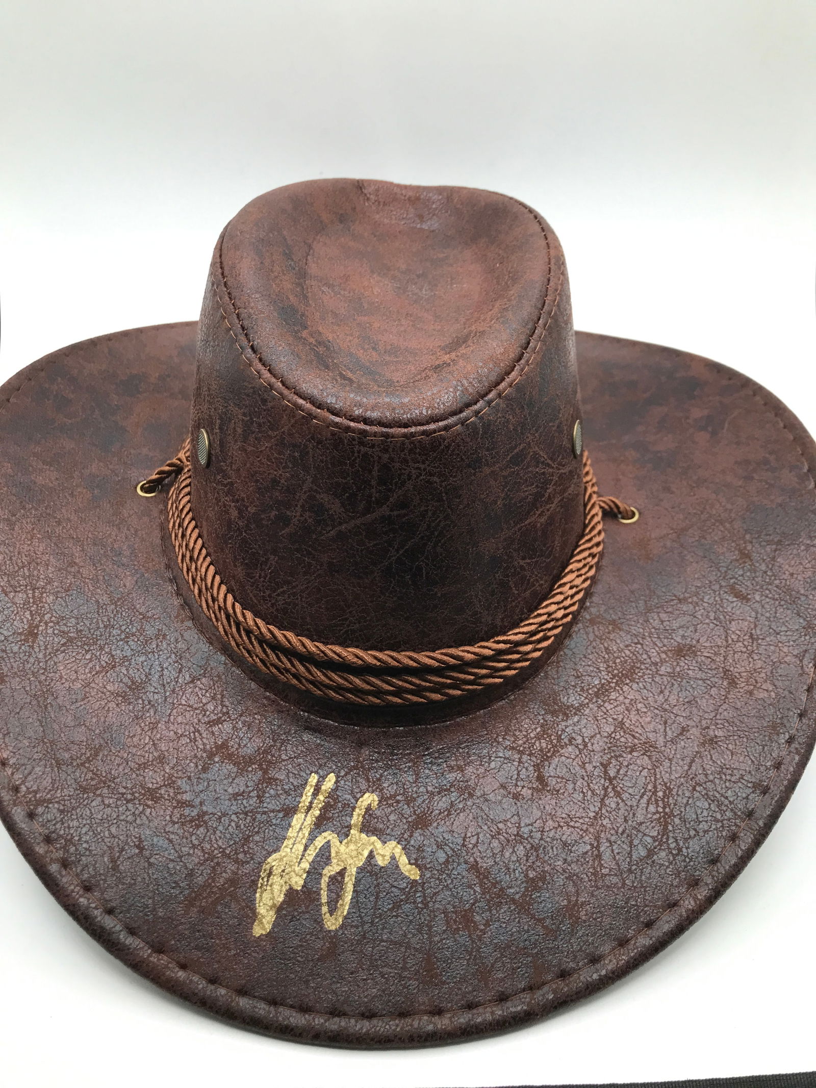 HARRISON FORD SIGNED INDIANA JONES HAT - KB COA (1 of 2)