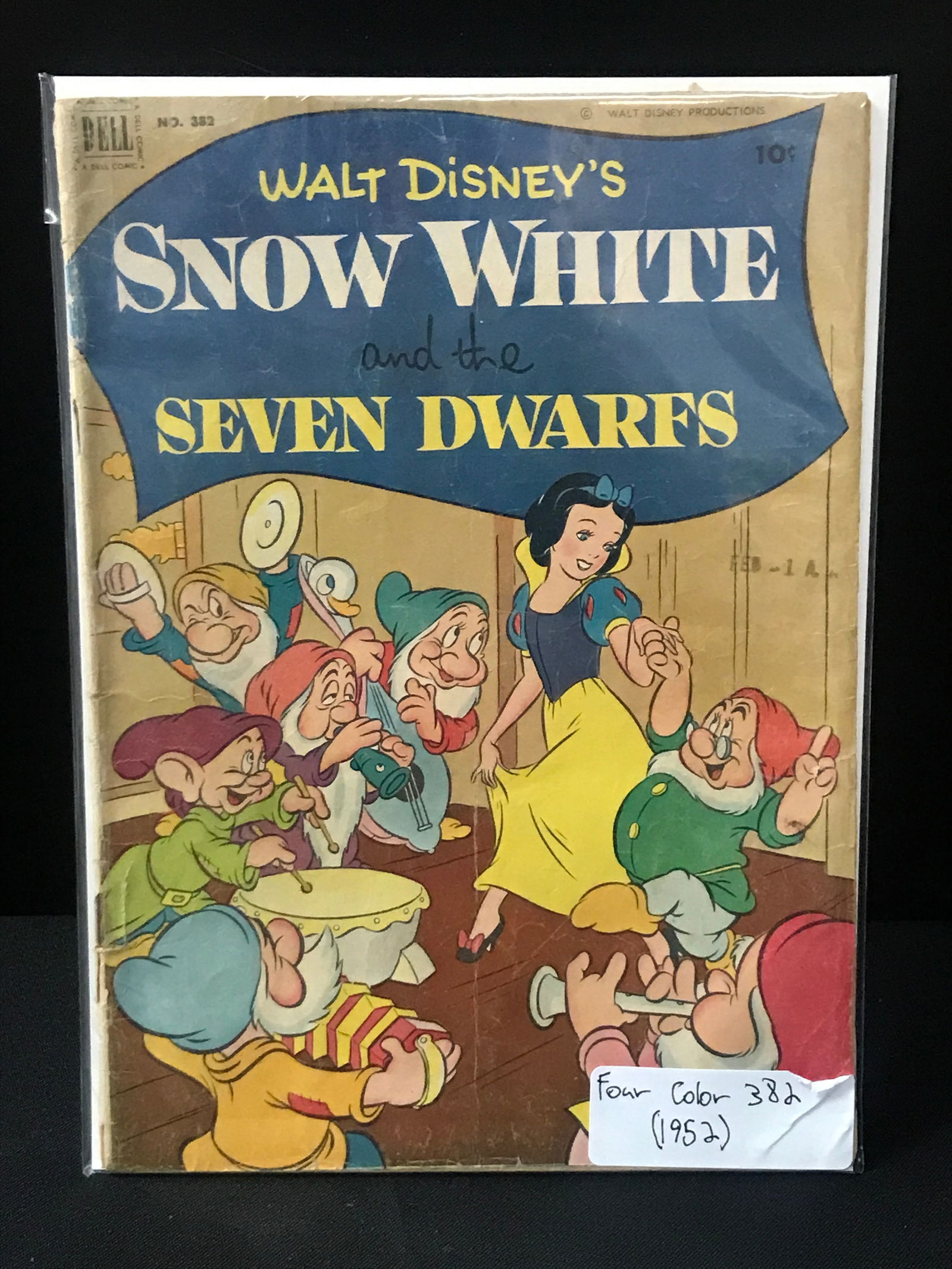 WALT DISNEY'S #383 Snow White AND THE SEVEN DWARFS (1952) - DELL COMICS: Prices are in Canadian dollars