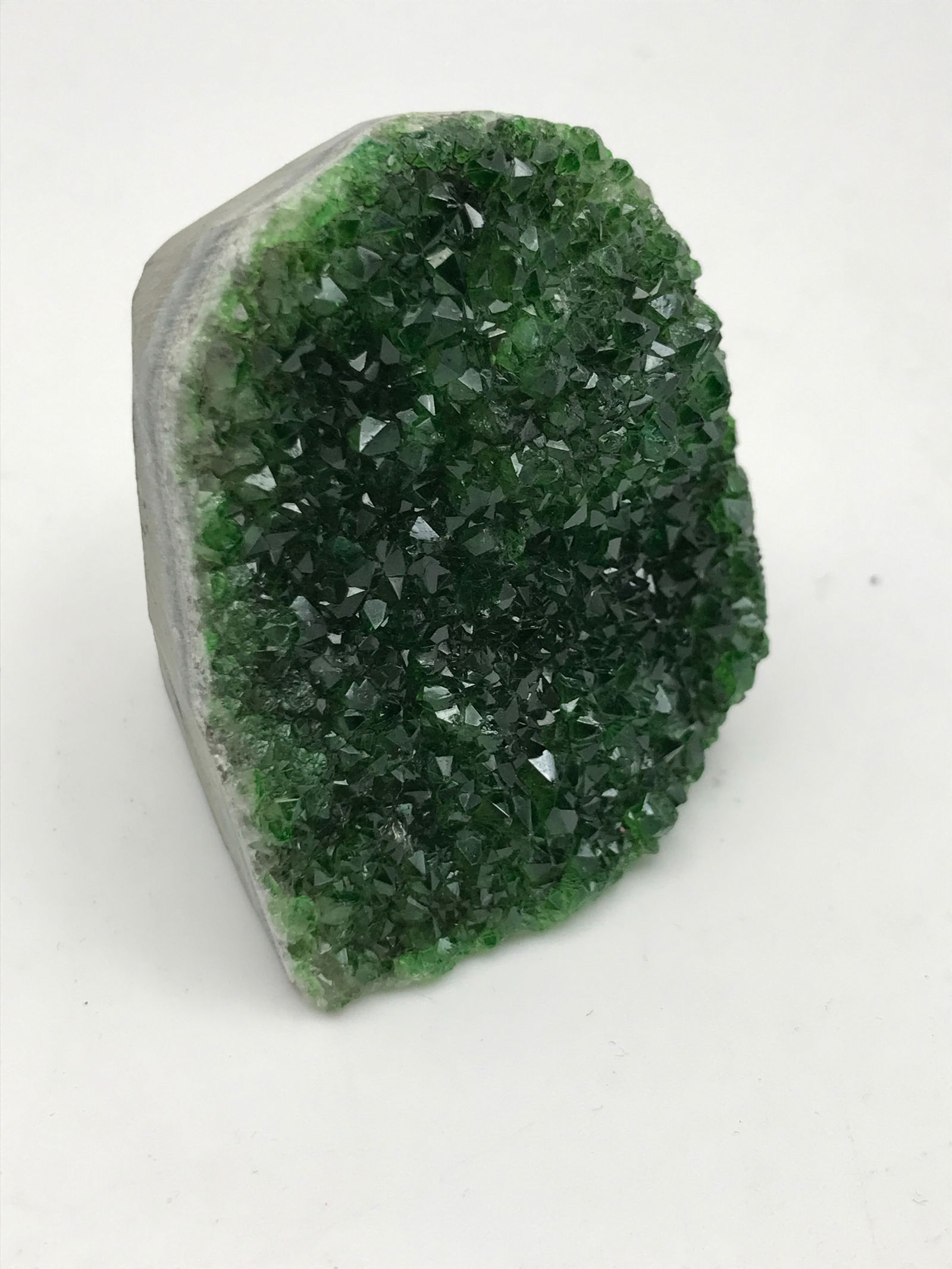 GREEN DRUZY QUARTZ GEODE (1 of 1)