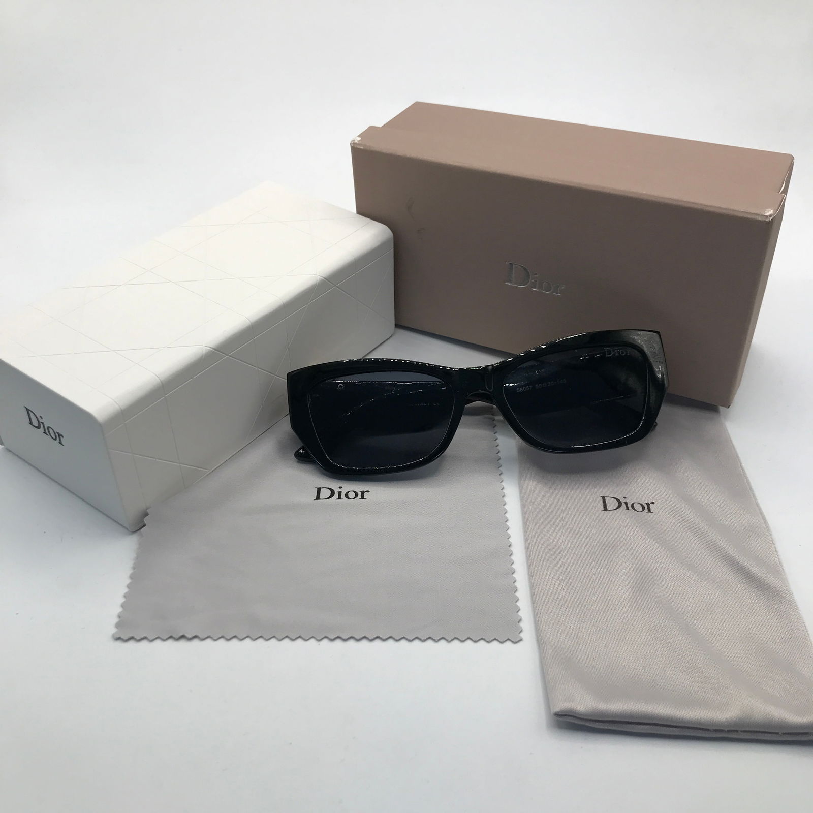 SUNGLASSES BNIB WITH ACCESSORIES: Prices are in Canadian dollars