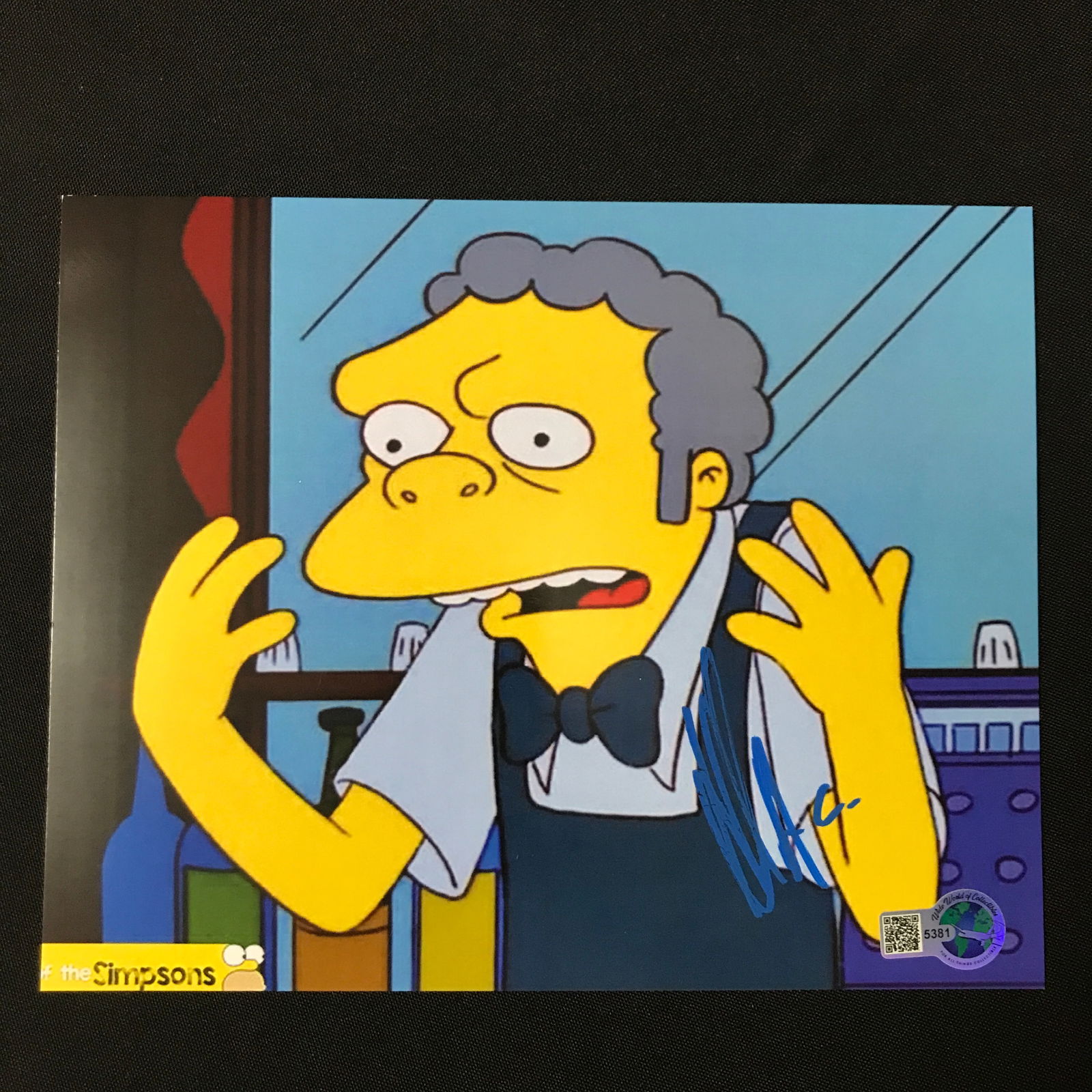 HANK AZaria SIGNED SIMPSONS 8X10 - WWOC COA: Prices are in Canadian dollars