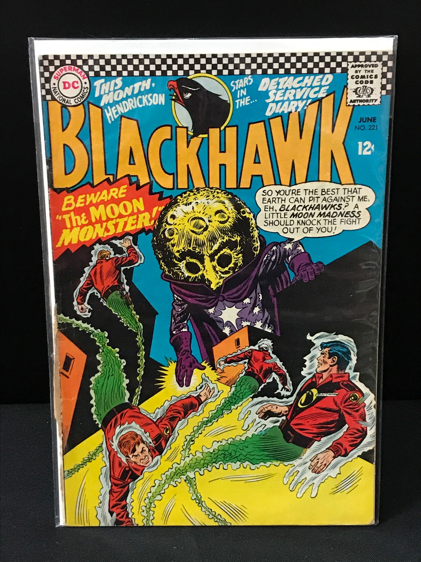 BLACKHAWK #221 - DC COMICS (1 of 1)