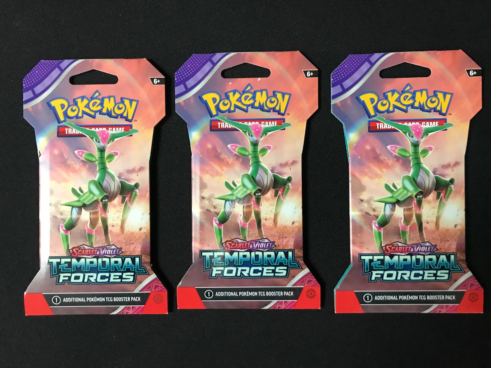 LOT OF 3 POKEMON TCG SCARLET & VIOLET TEMPORAL FORCES SEALED PACKS (1 of 1)