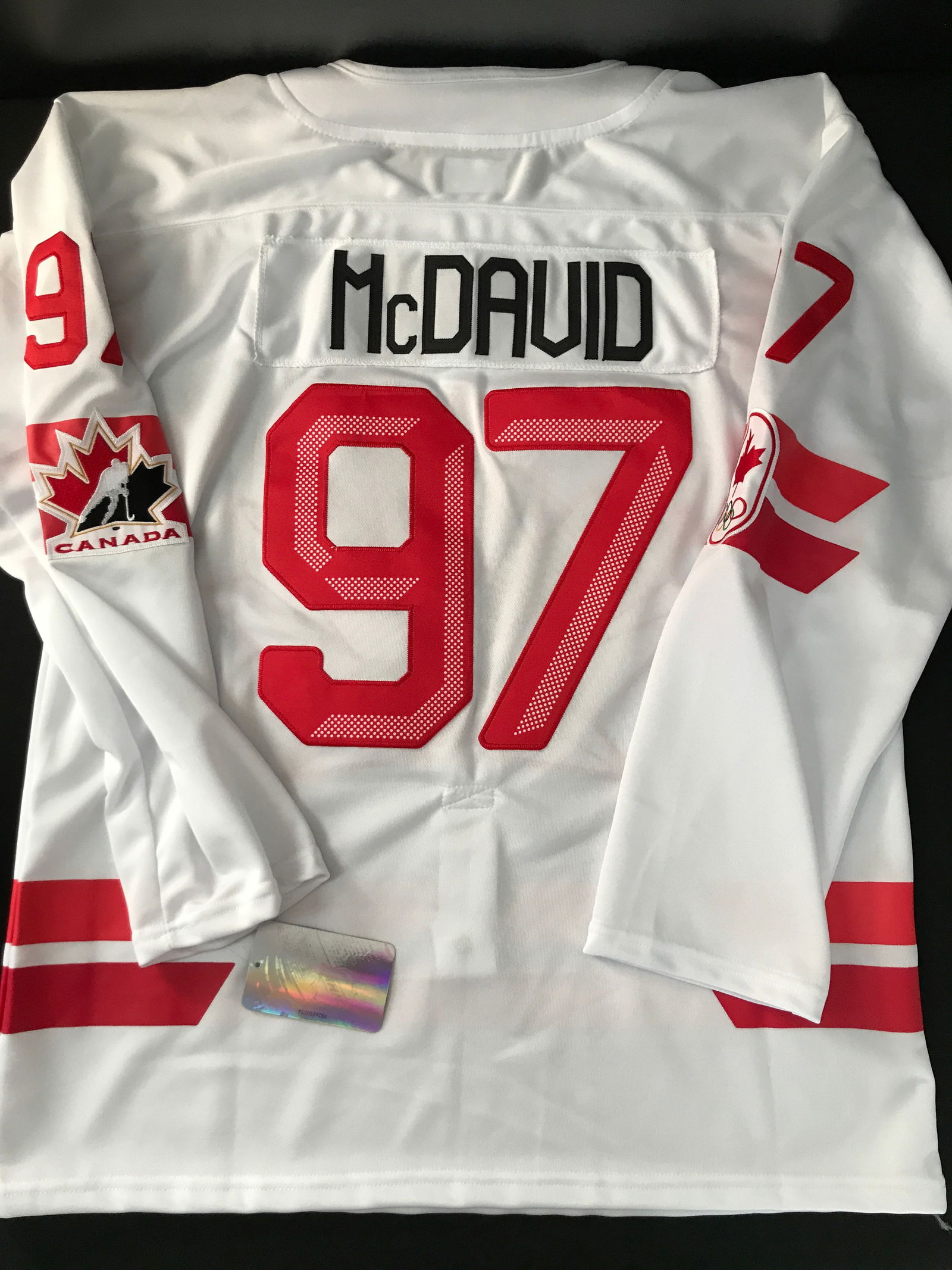 CONNOR MCDAVID 2026 TEAM CANADA OLYMPIC HOCKEY JERSEY (1 of 2)
