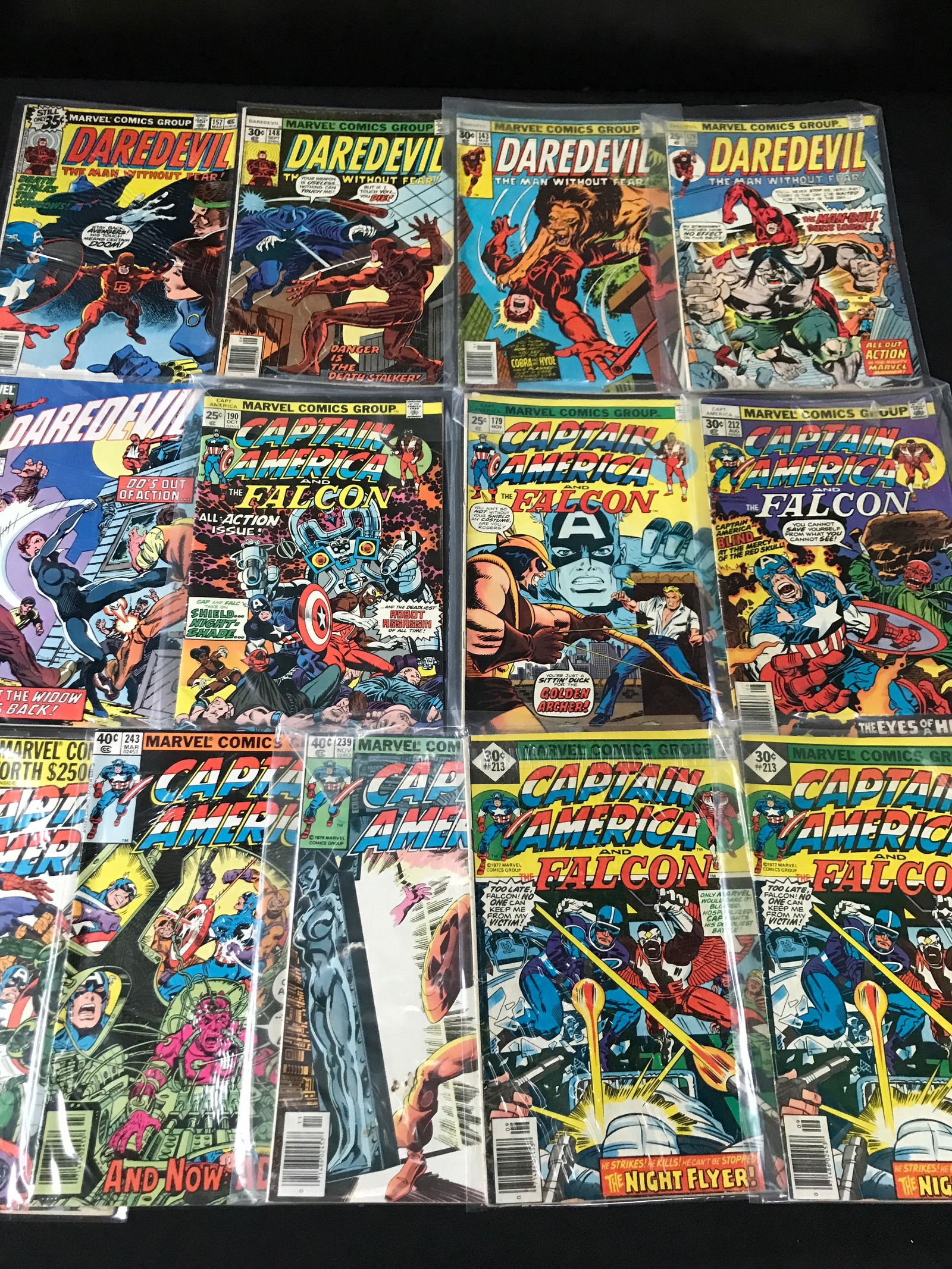 MARVEL COMICS DAREDEVIL AND CAPTAIN AMERICA COMIC LOT (1 of 1)