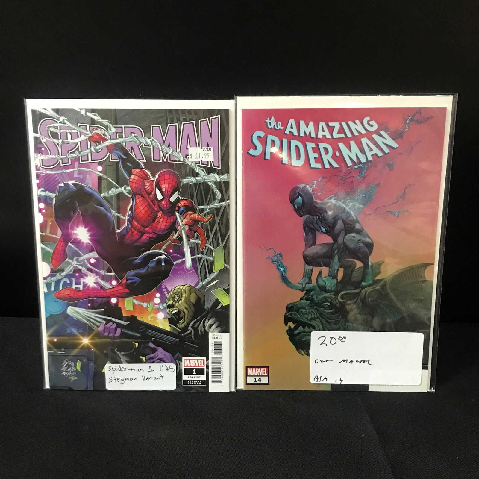 LOT OF 2 SPIDERMAN COMICS 1:25 VARIANTS - MARVEL COMICS (1 of 1)
