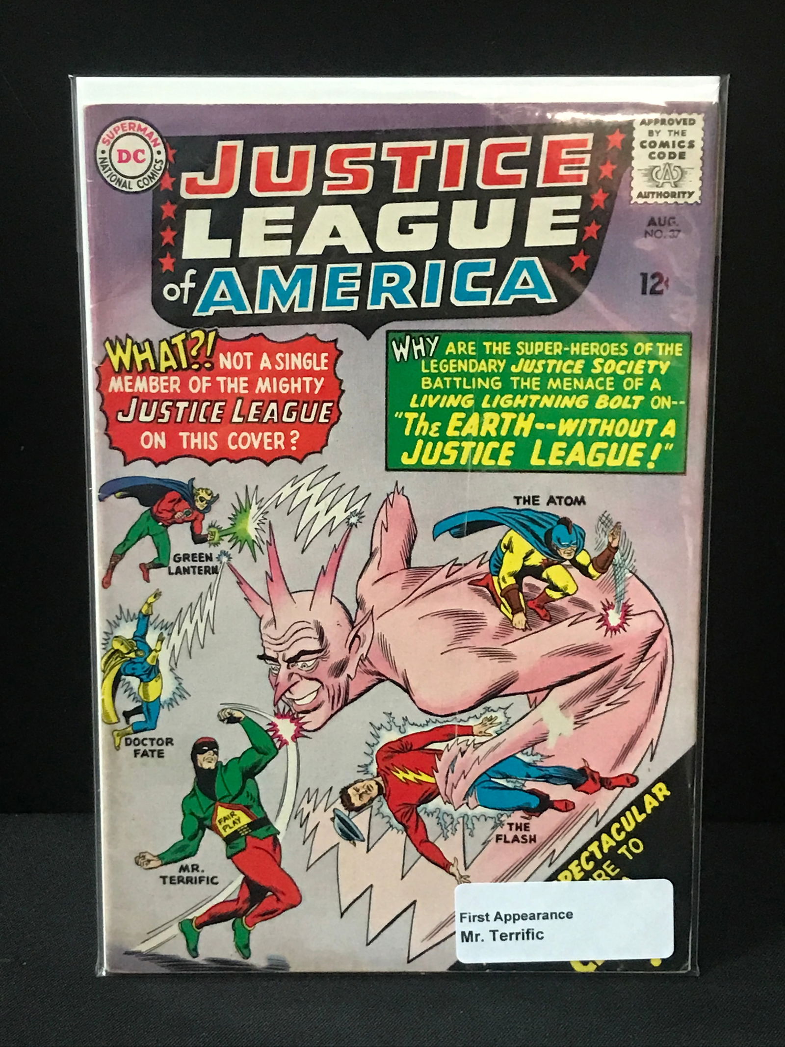 JUSTICE LEAGUE OF AMERICA #37 1ST MR. TERRIC - DC COMICS (1 of 1)