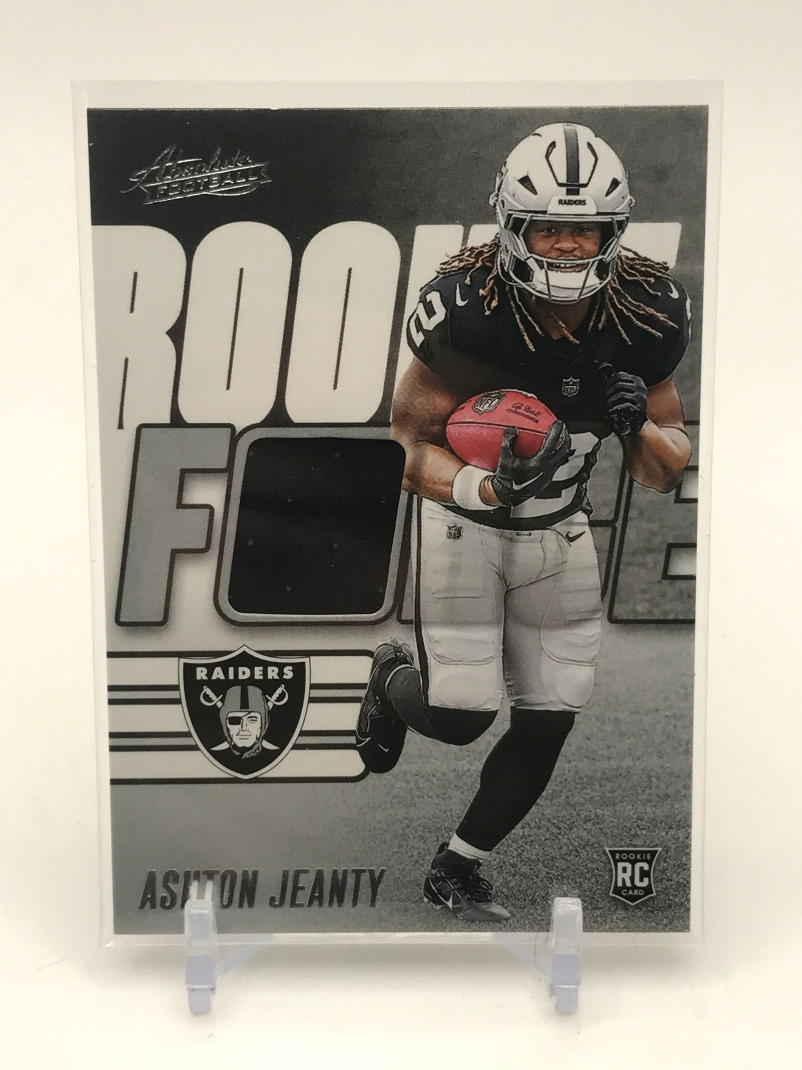 2025 PANINI ABSOLUTE FOOTBALL ASHTON JEANTY ROOKIE FORCE GEM PATCH TRADING CARD: Prices are in Canadian dollars