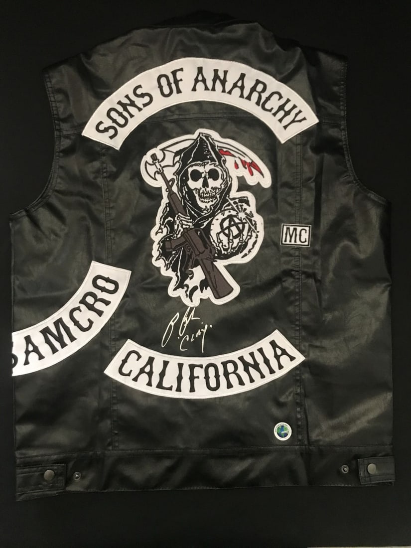 RON PEARLMAN SIGNED SONS OF ANARCHY VEST - WWOC COA: Prices are in Canadian dollars