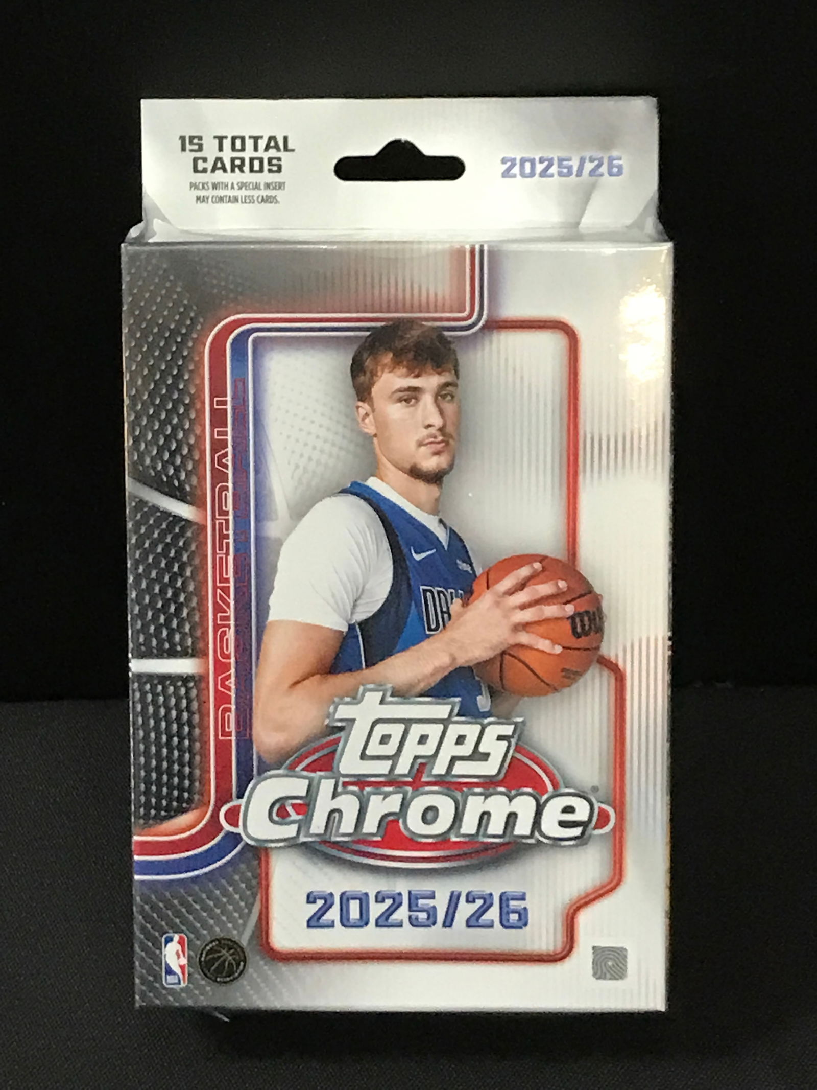 2025/26 TOPPS CHROME SEALED TRADING CARDS BOX (1 of 1)