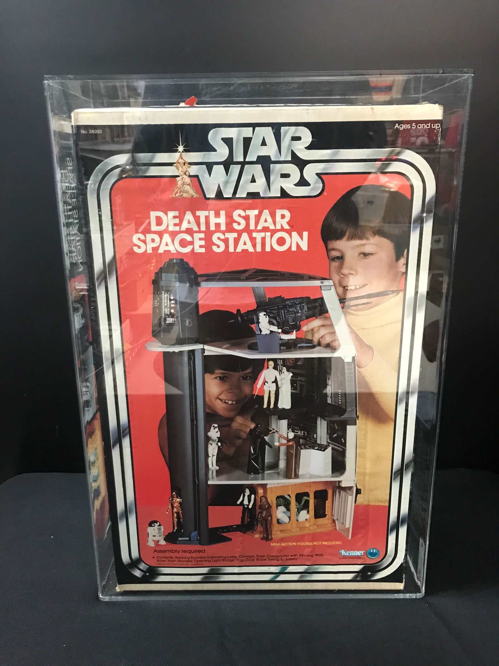 1978 KENNER Star Wars Death Star SPACE STATION IN ORIGINAL BOX - AFA GRADE 70 EX+ (1 of 3)