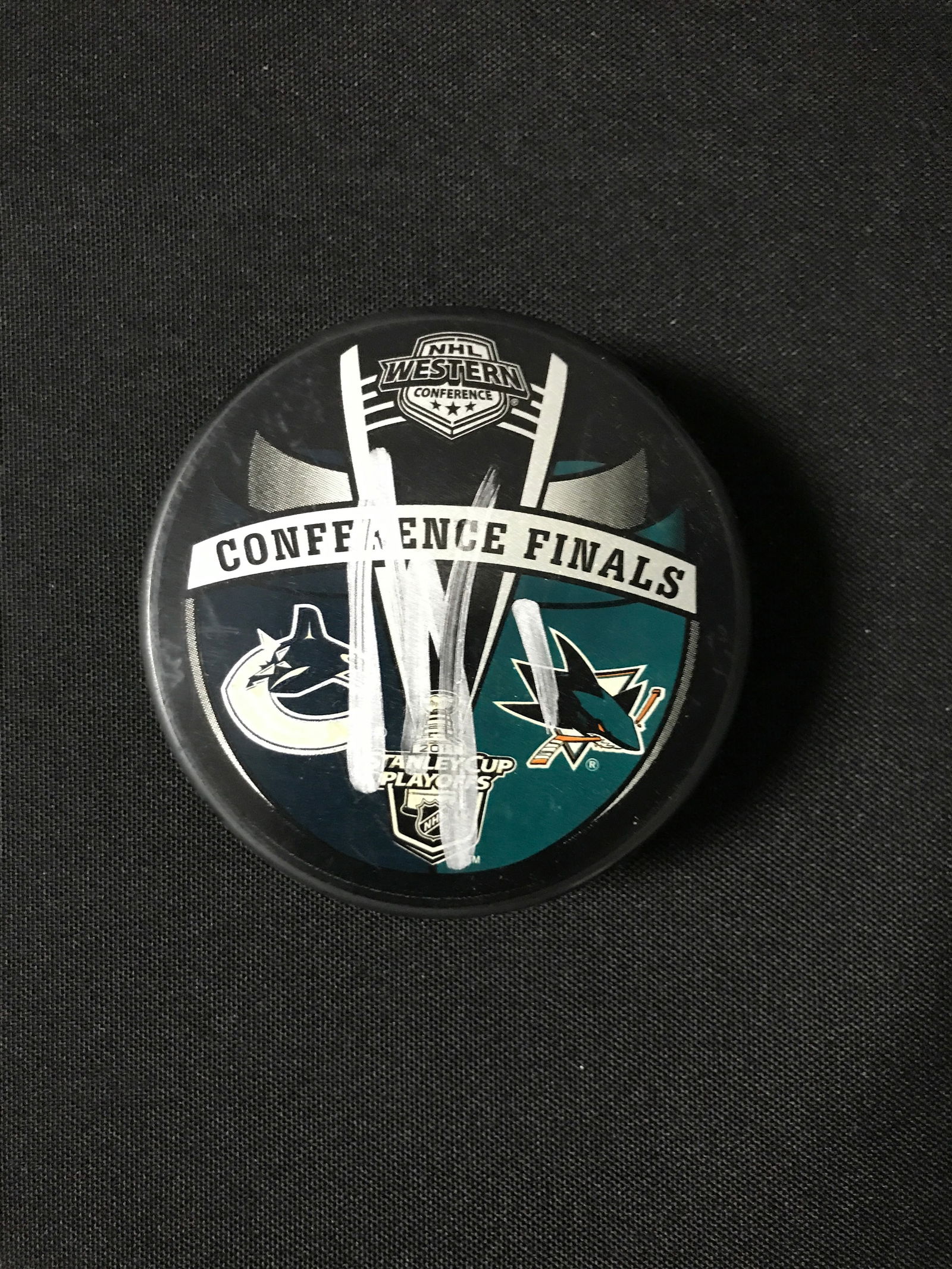 ROBERTO LUONGO SIGNED HOCKEY PUCK (WWOC COCA): Prices are in Canadian dollars