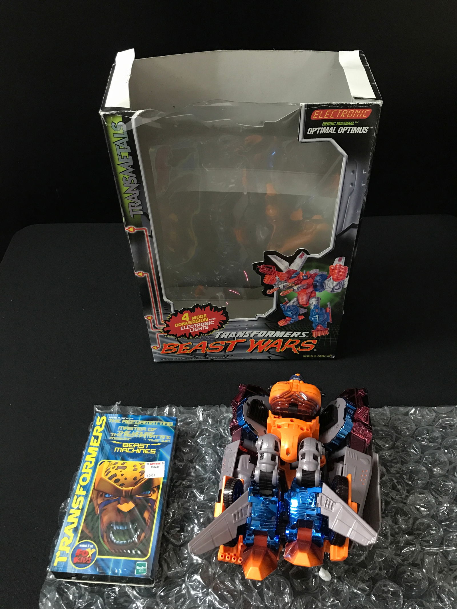 TRANSFORMERS BEASTWARS OPYIMUS PRIMAL AND PACKAGING (1 of 1)