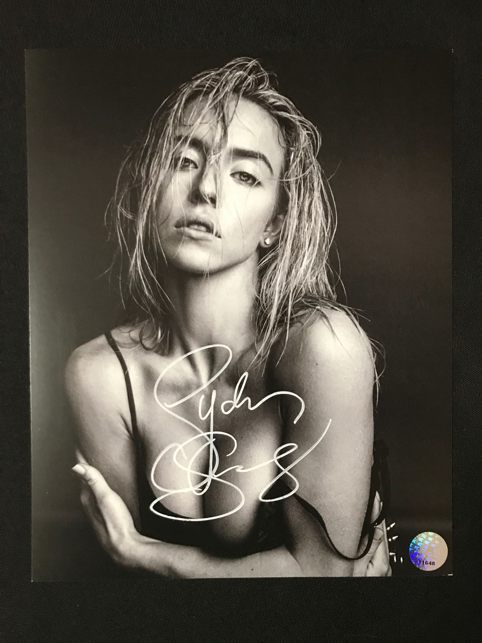 SYDNEY SWEENEY SIGNED 8X10 - KB COA: Prices are in Canadian dollars