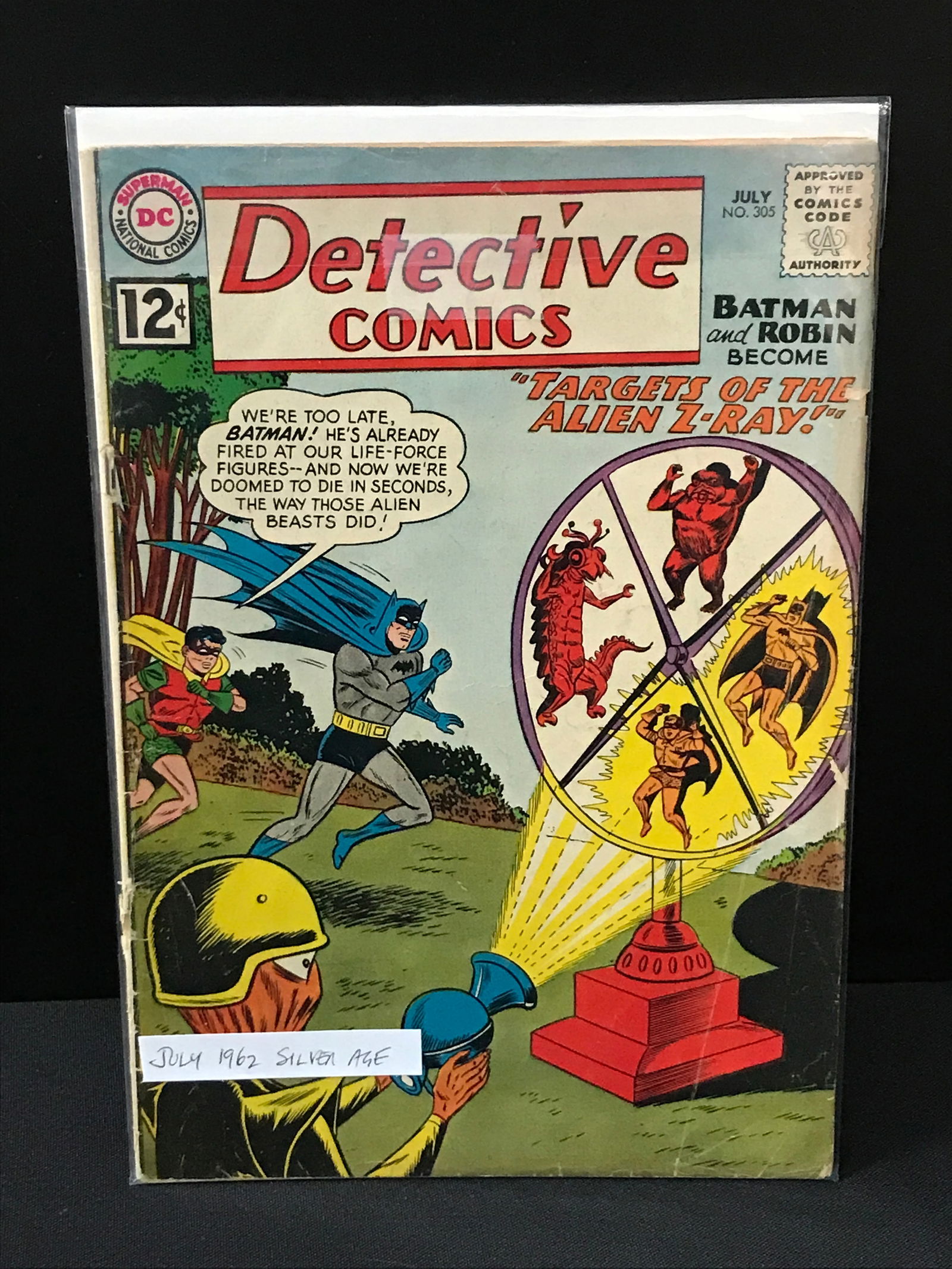 DETECTIVE COMICS #305 (1962) - DC COMICS (1 of 1)