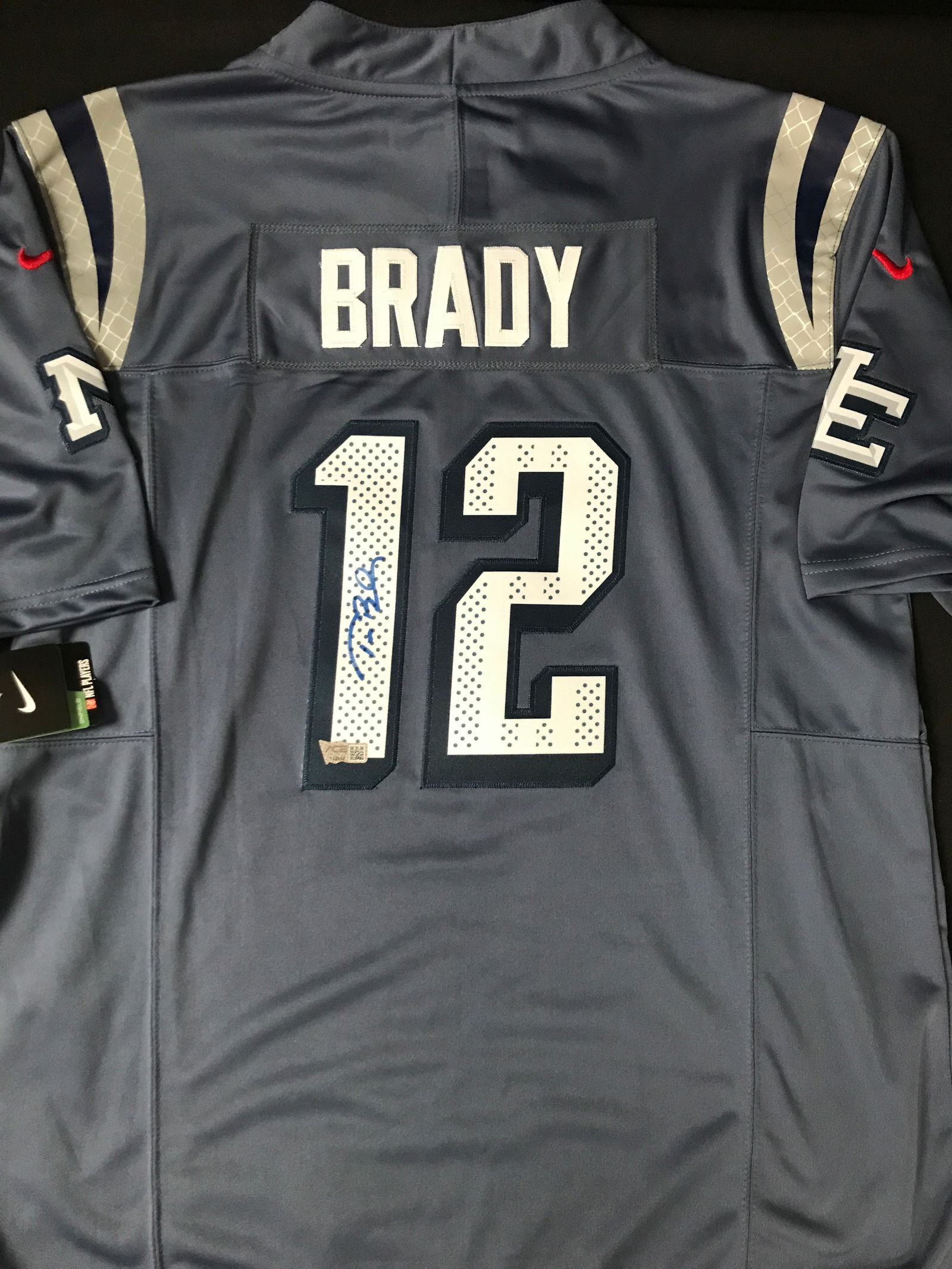 TOM BRADY SOGNED New England PATRIOTS CUSTOM JERSEY - ACE COA (1 of 3)