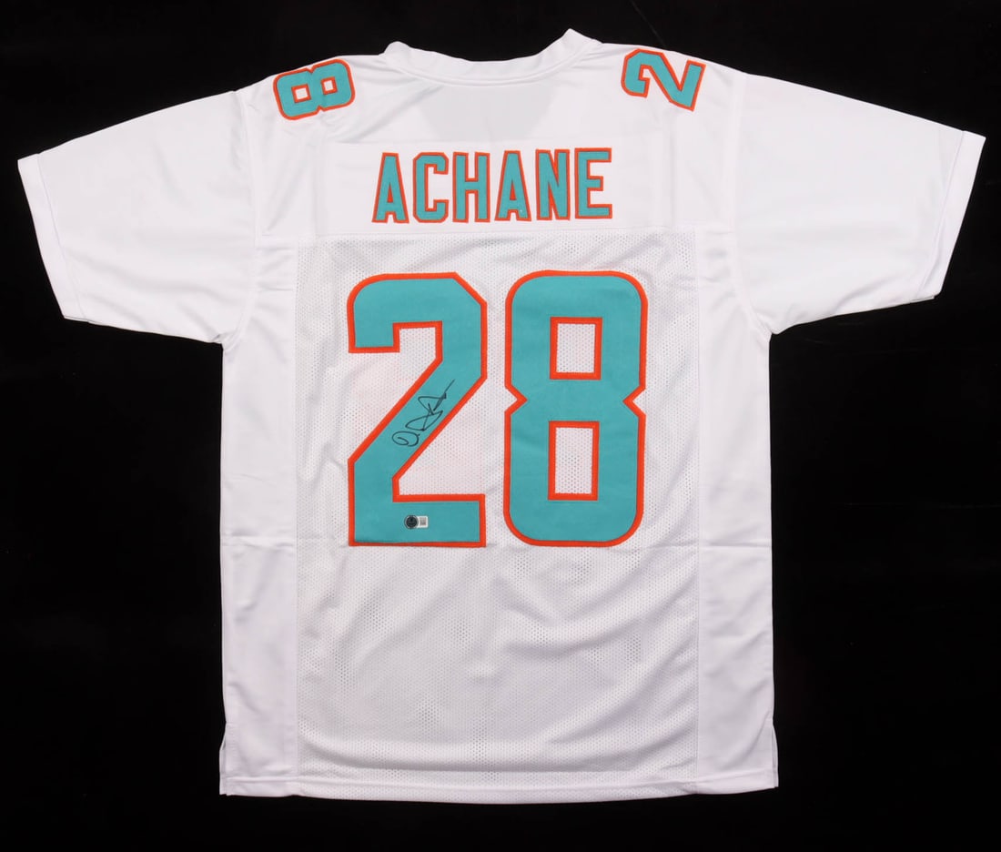 DE'VON ACHANE SIGNED FOOTBALL JERSEY - BECKETT COA (1 of 3)